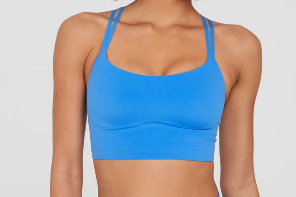 Lulu poolside sports bra dupe! 

#LTKFitness #LTKunder50 #LTKFind