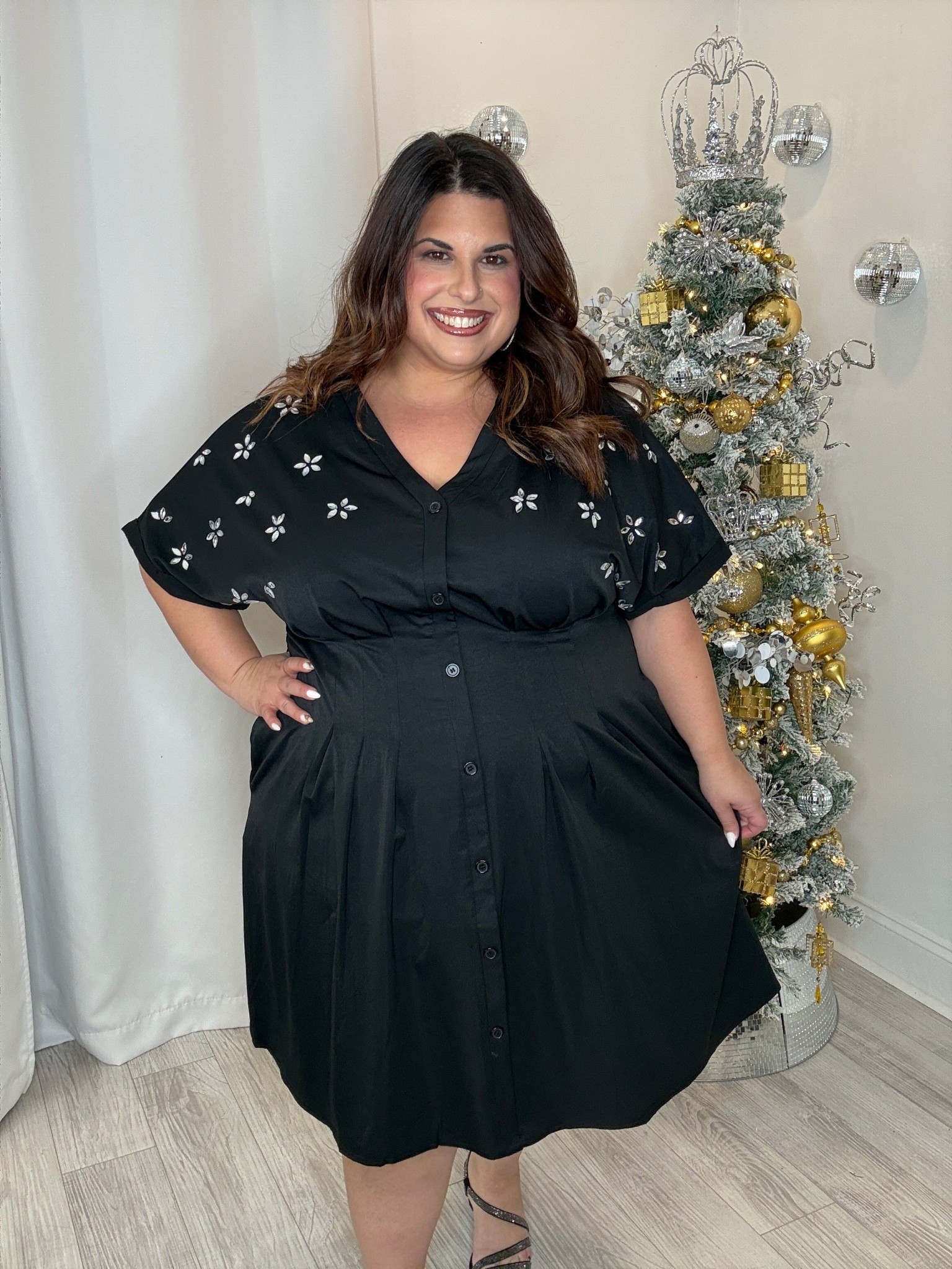 The dress that made my momma offer her knuckle sandwich 😝

I 

#LTKPlusSize #LTKFindsUnder50 #LTKHoliday