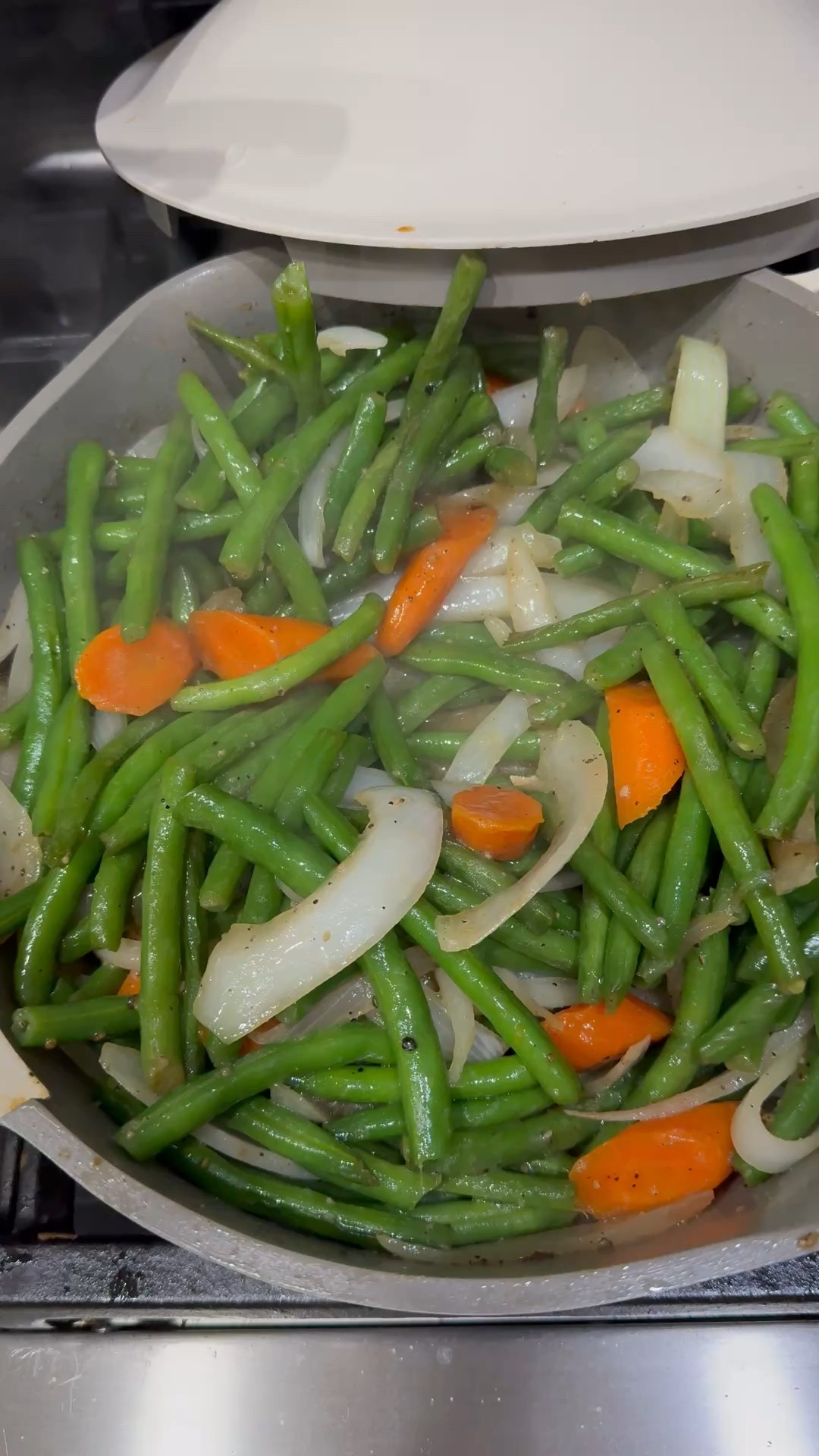 One of my favorite veggies :) sautéd buttered green beans 

#LTKmomlife #LTKHoliday