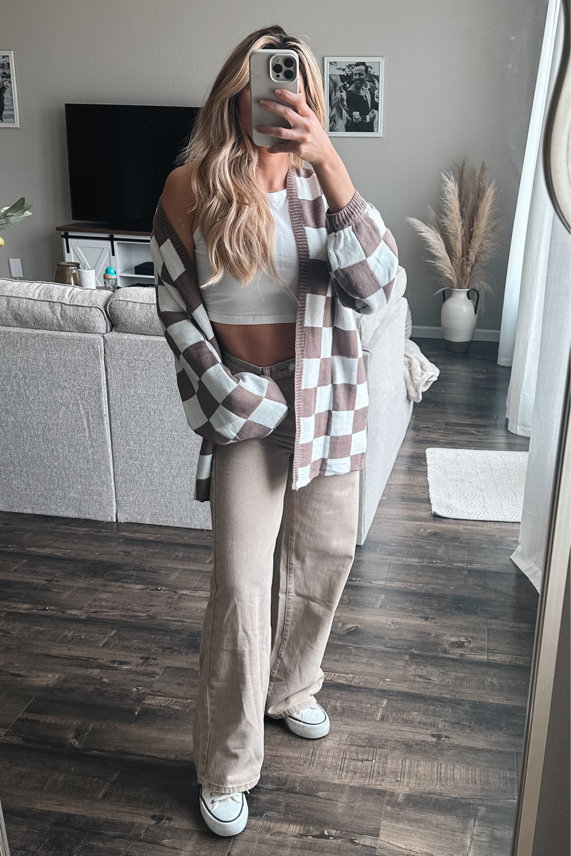 casual spring cardigan outfit. converse, wide leg pants, shein 

#LTKShoeCrush #LTKFindsUnder50 #LTKStyleTip