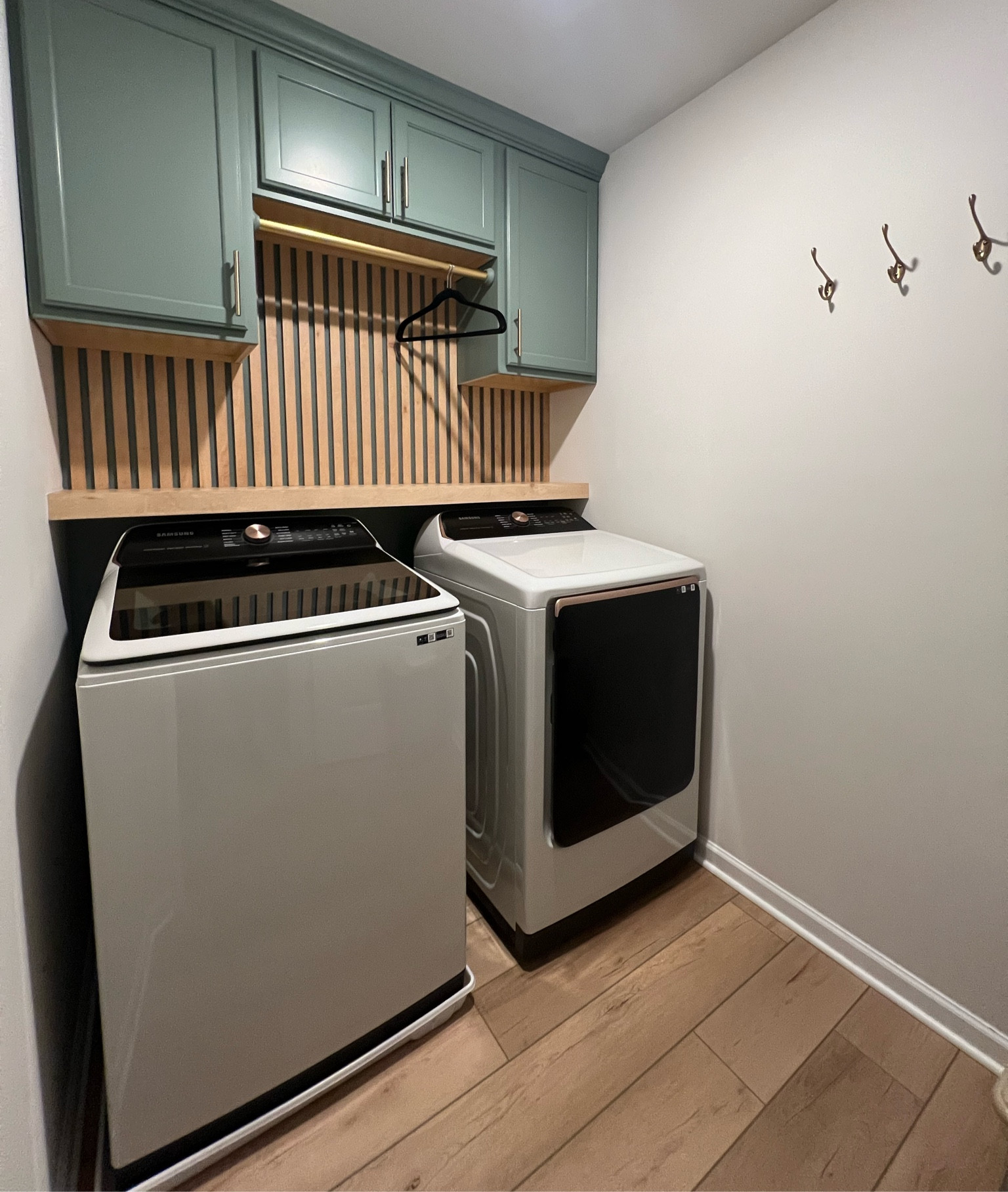 Calling all DIYers!!!! Do the laundry room and thank me later!

#LTKStyleTip #LTKFindsUnder50 #LTKHome