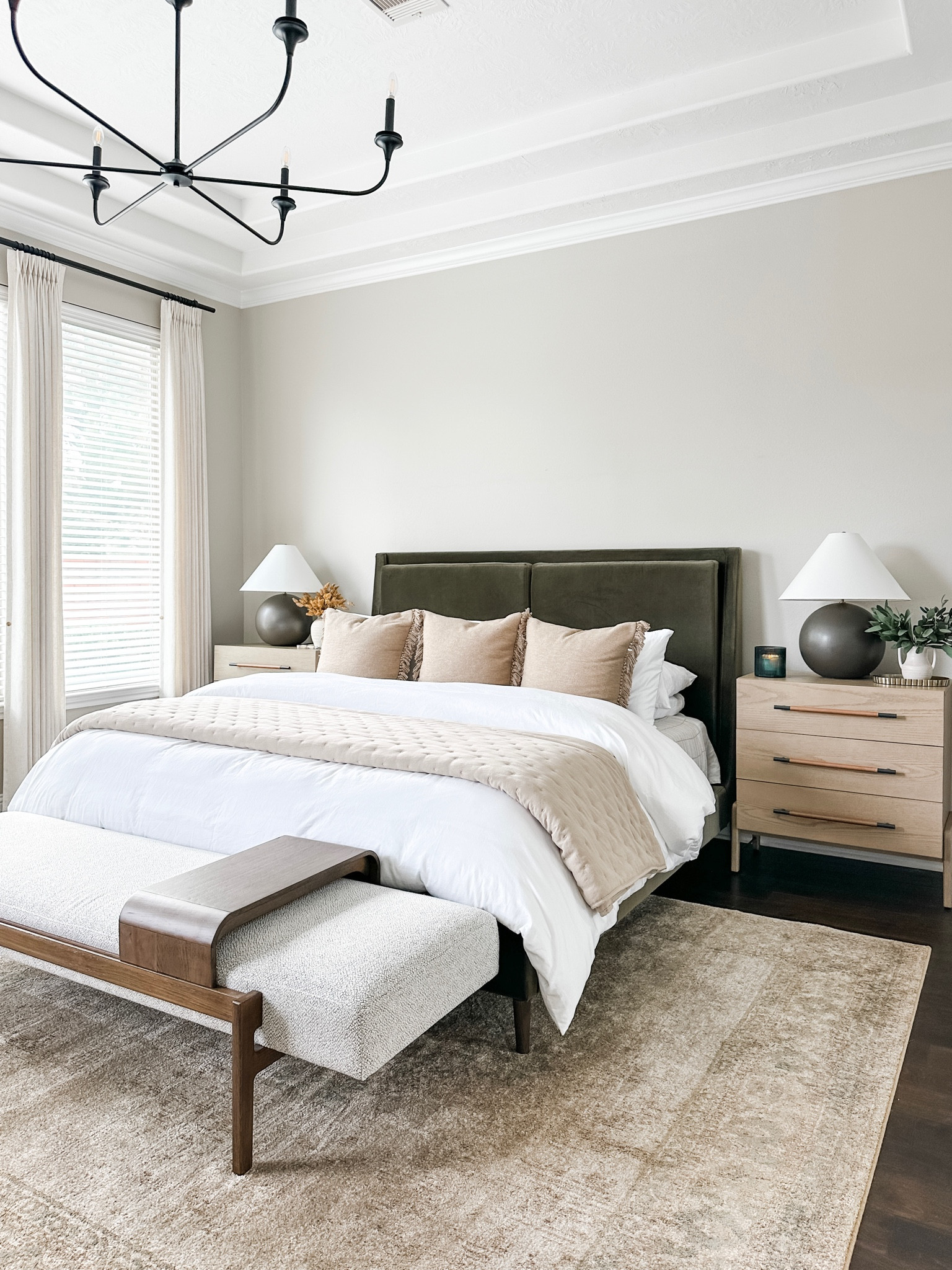 Bedroom Inspo

Top Picks of September: Must-Have Home Finds, home finds, home decor, home inspo, decor finds, decor inspo, neutral home, neutral decor, neutral home inspo, modern home, modern decor, modern home inspo, home decorating, must-have furniture, furniture finds, decor must-haves

#LTKHome #LTKFindsUnder100