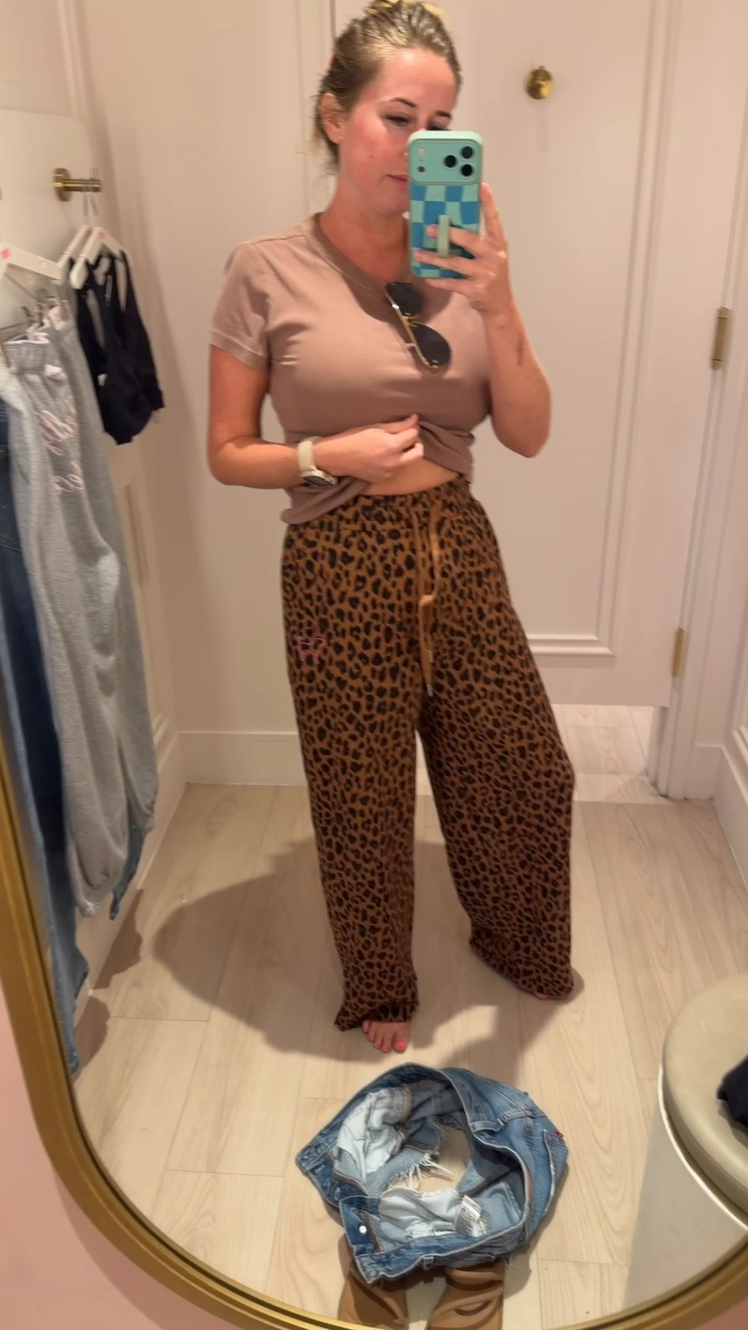 Victoria Secret leopard sweats! 🤎🖤

#LTKootd #LTKmomlife #LTKSeasonal