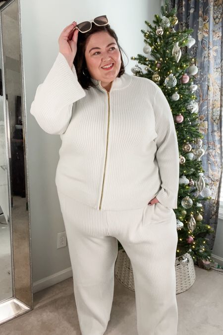 This marshmallow plus size set is so comfortable and soft - it’s like wearing a cloud  

#LTKover40 #LTKplussize