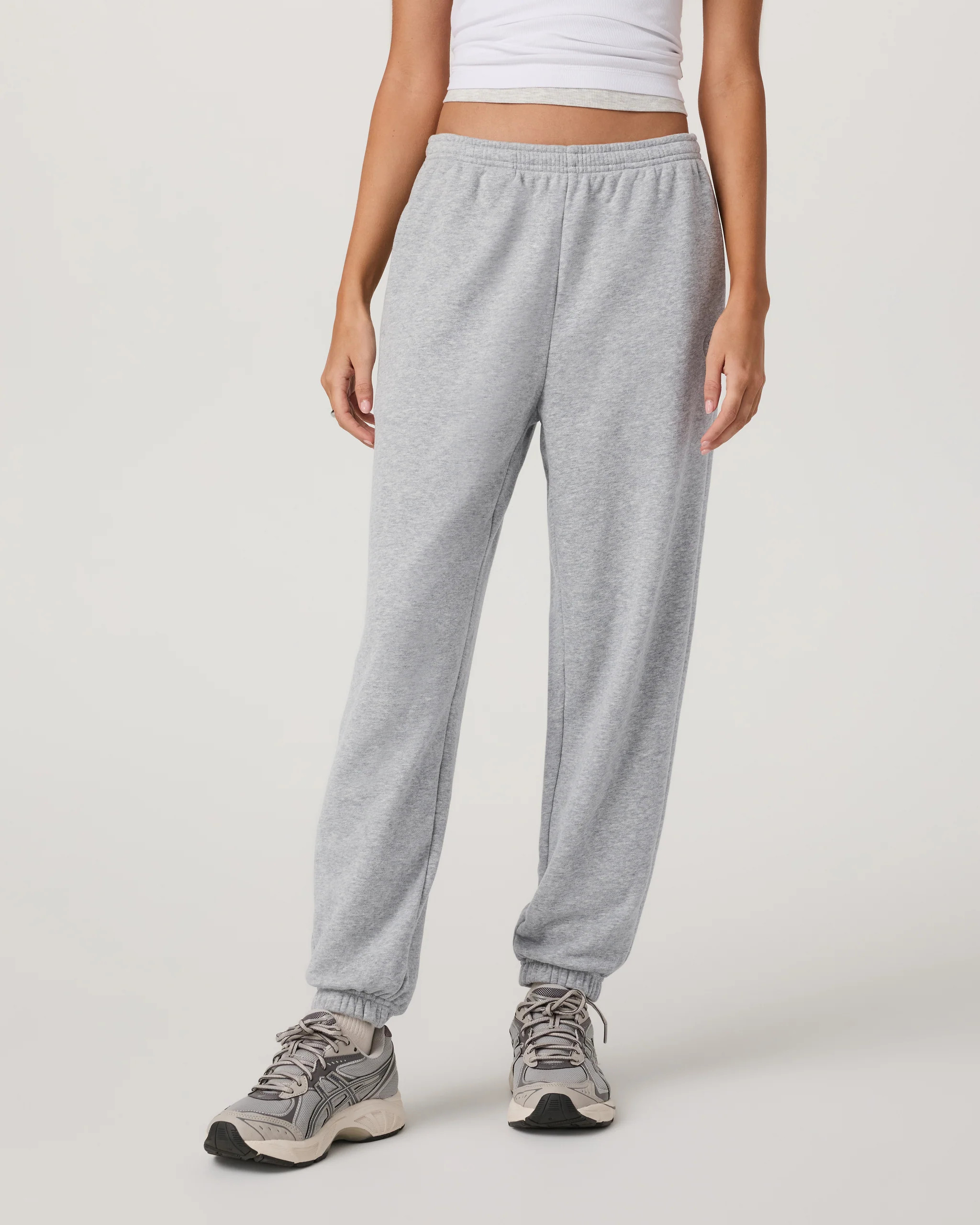 Sedona Sweatpant | Women's Light Heather Grey Sweatpants | Vuori | Vuori Clothing (US & Canada)