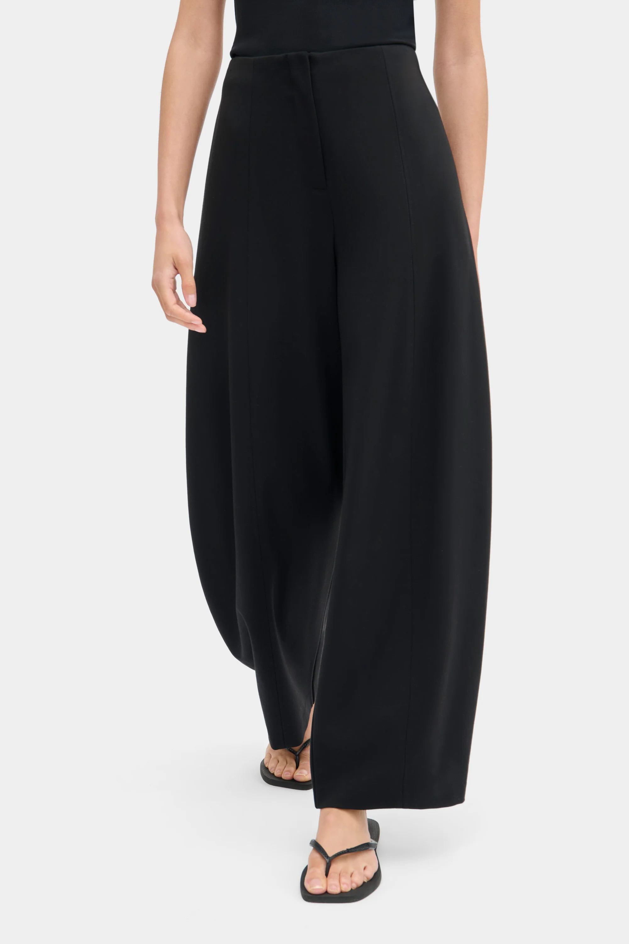 ALIGNE Barrel Leg Ponte Trouser - Black | Houston | ALIGNE UK & EU