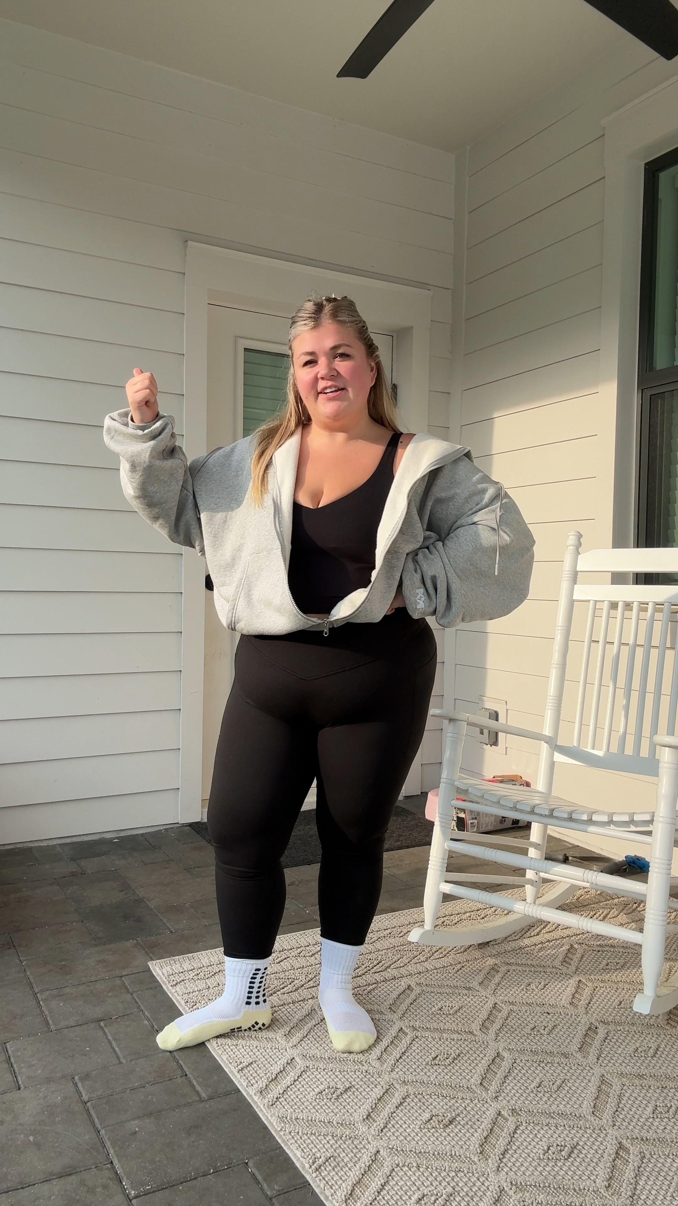 my cleaning my house ootd! I just got a package from pop flex and I had never tried their stuff before and I’m OBSESSED! Will be buying more! 

Leggings I’m wearing a 2x and sweatshirt is a 1x/3x and my tank is a 14! 

#LTKfitness #LTKplussize