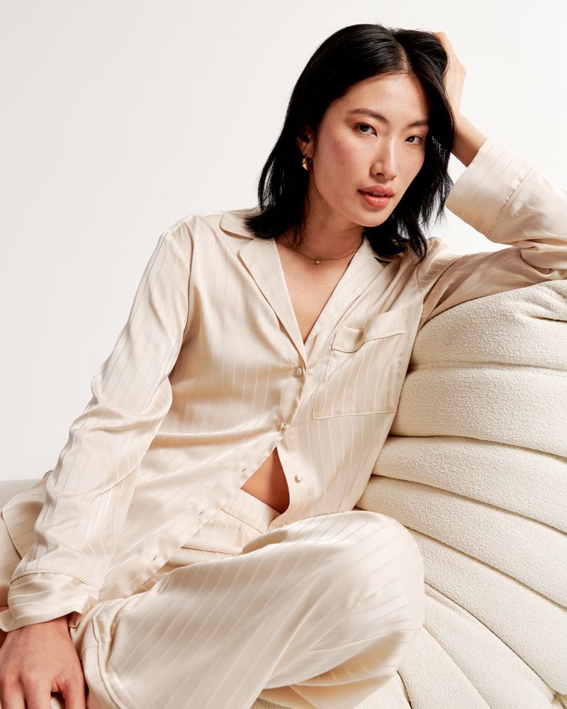 Women's Satin Jacquard Sleep Shirt | Women's Up To 30% Off Select Styles | Abercrombie.com | Abercrombie & Fitch (US)