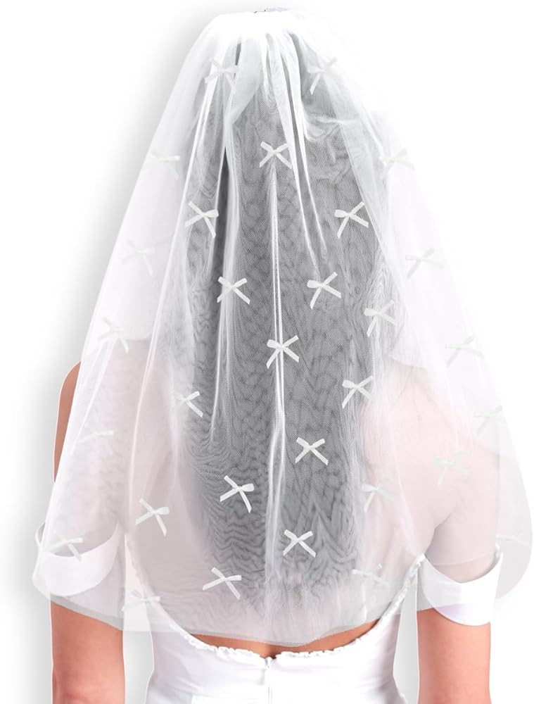 xo, Fetti Bachelorette White Mini Bow Veil | Bach Party Accessory, Bride To Be Headband Decoratio... | Amazon (US)