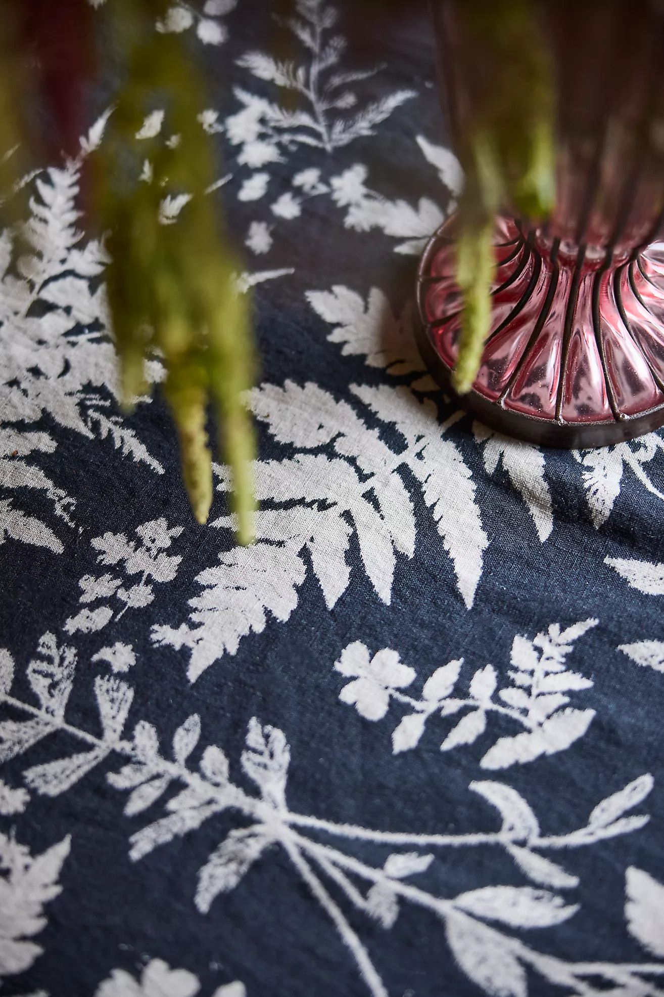 Black Fern Linen Tablecloth | Terrain