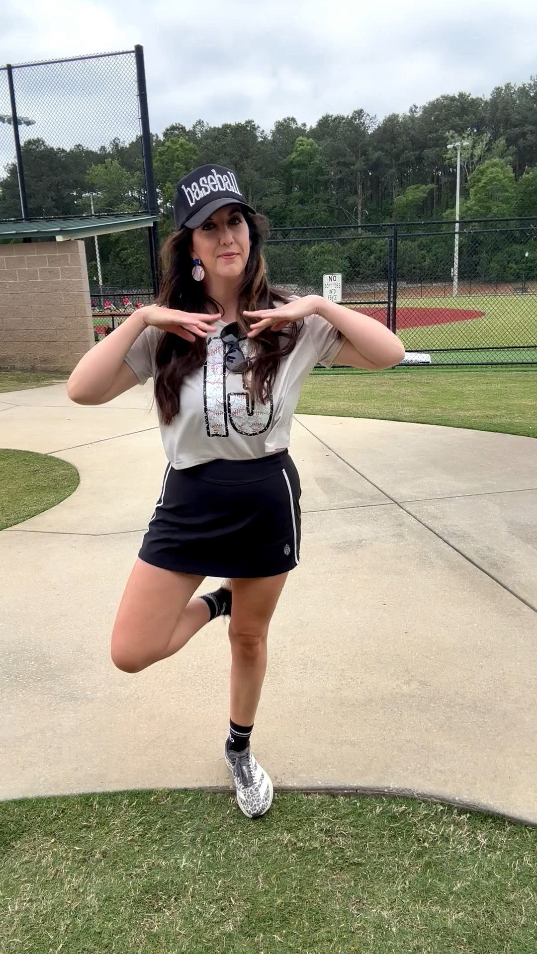 Love me a good baseball mom outfit!


#LTKdayinmylife #LTKootd #LTKmomlife