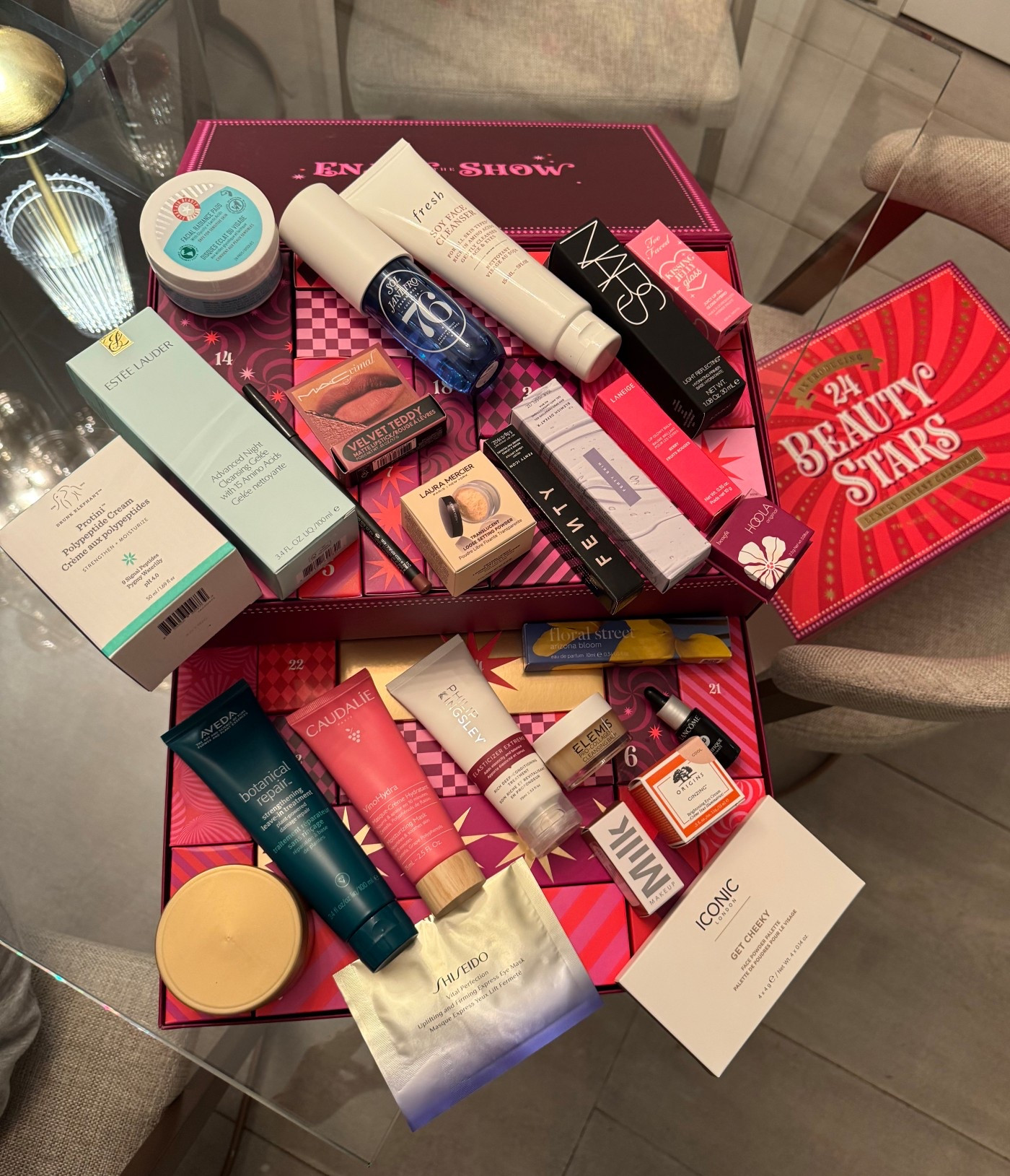 THE BEST BEAUTY ADVENT CALENDAR !!!!!  