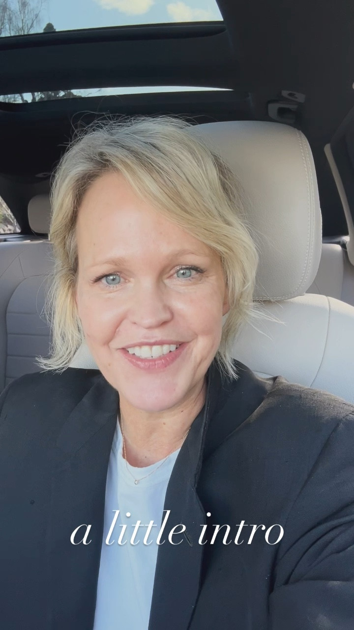 A little intro about me and my shop xoxo 

#LTKWatchNow #LTKOver40 #LTKStyleTip