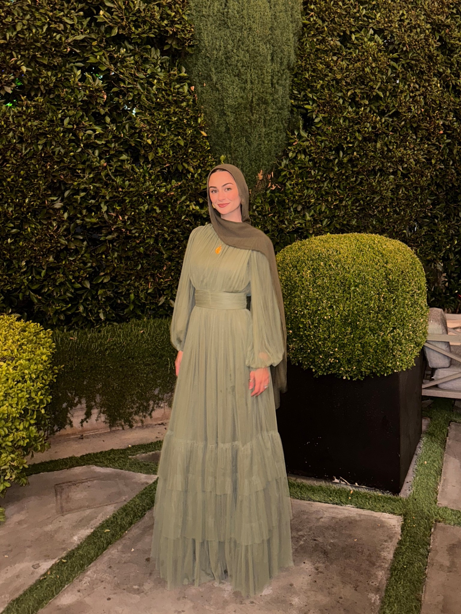 Wore it backwards here! Also linked similar styles 