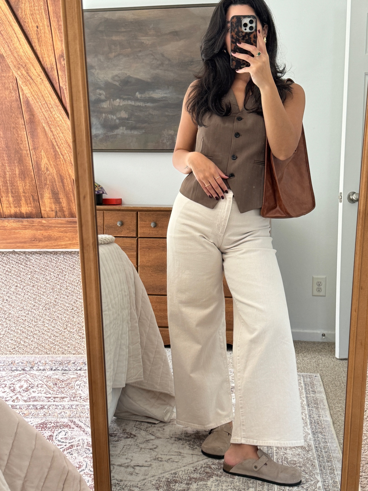 Minimal, neutral, classy and chic early fall outfit 

#LTKSeasonal #LTKStyleTip #LTKFallSale