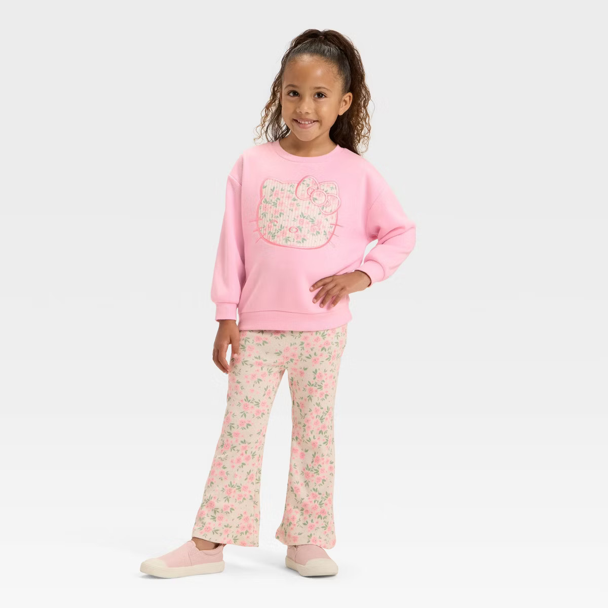 Toddler Girls' 2pc Hello Kitty Floral Cozy Fleece Sweatshirt and Pants Set - Light Pink | Target
