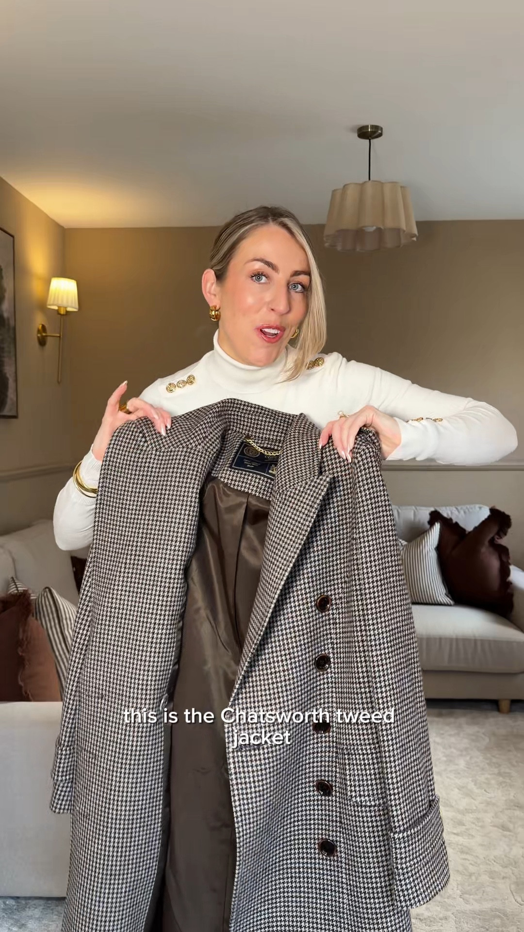 What I wore to Cheltenham Races 🐎🥂

Holland cooper, tweed coat, brown trousers, cream roll neck, ankle boots, boodles 

#LTKwinter #LTKstyletip #LTKuk