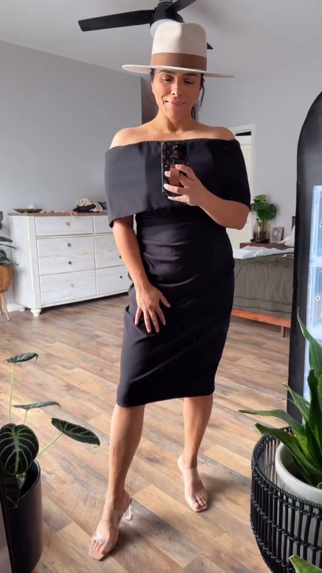 Love this dress. It’s so flattering! 



Holiday party outfit
LBD
Black dress
Off shoulder dress


#LTKMidsize #LTKOver40 #LTKootd