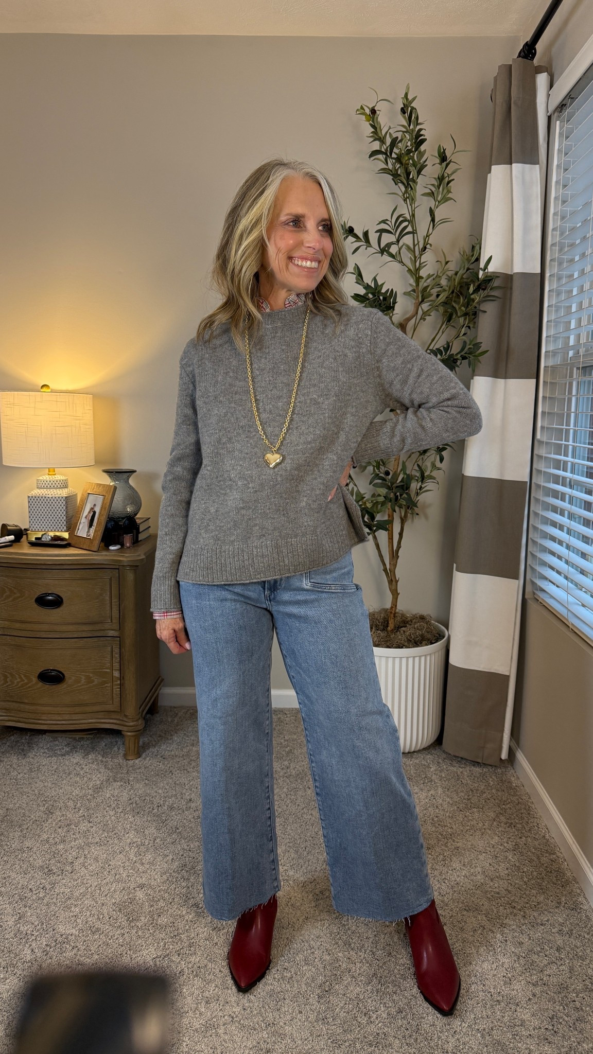 We need cozy this weekend. Bring in the cashmere. It’s going to be cold 🥶

#LTKOver40 #LTKHoliday