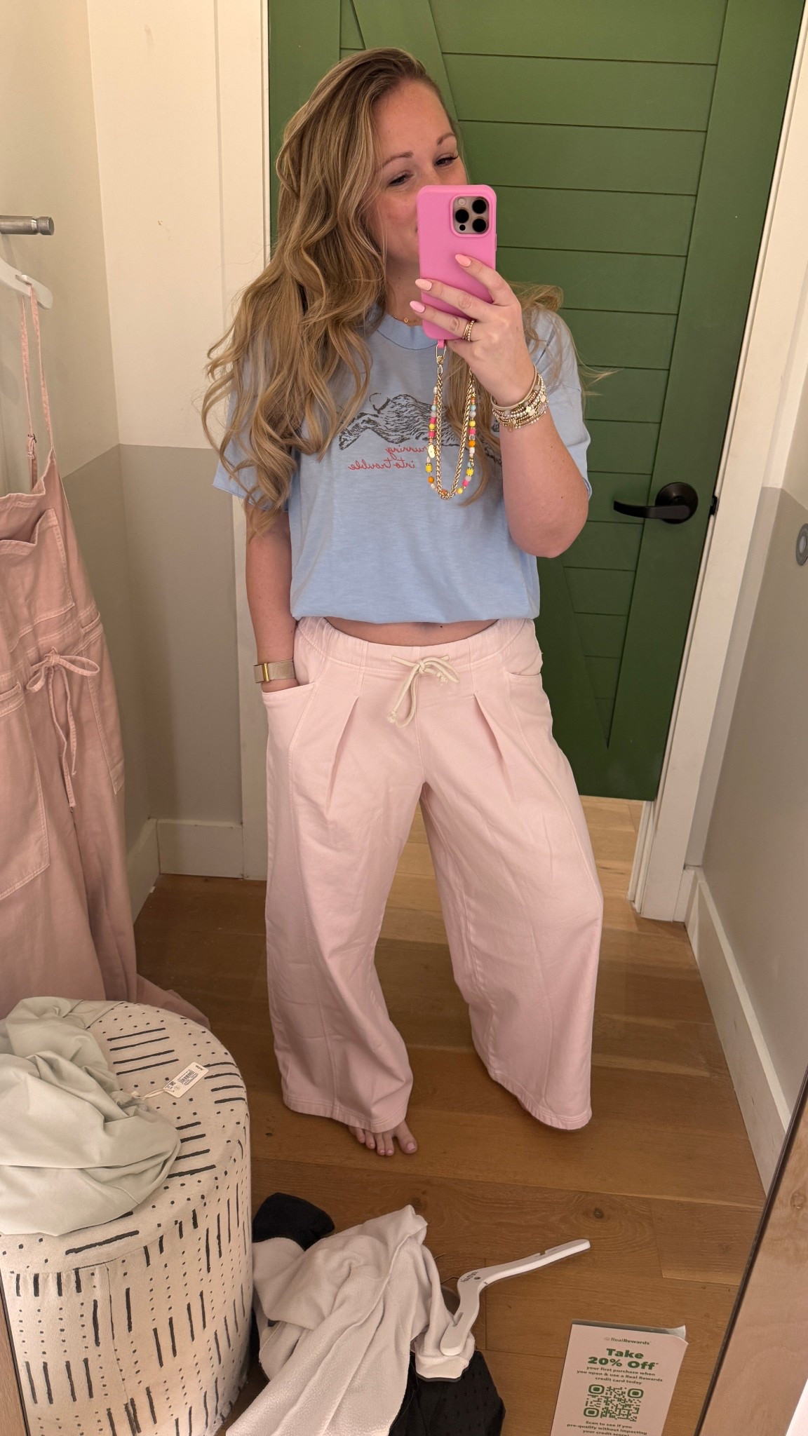 Pink pants are screaming spring 

#LTKootd #LTKWorkwear #LTKMidsize