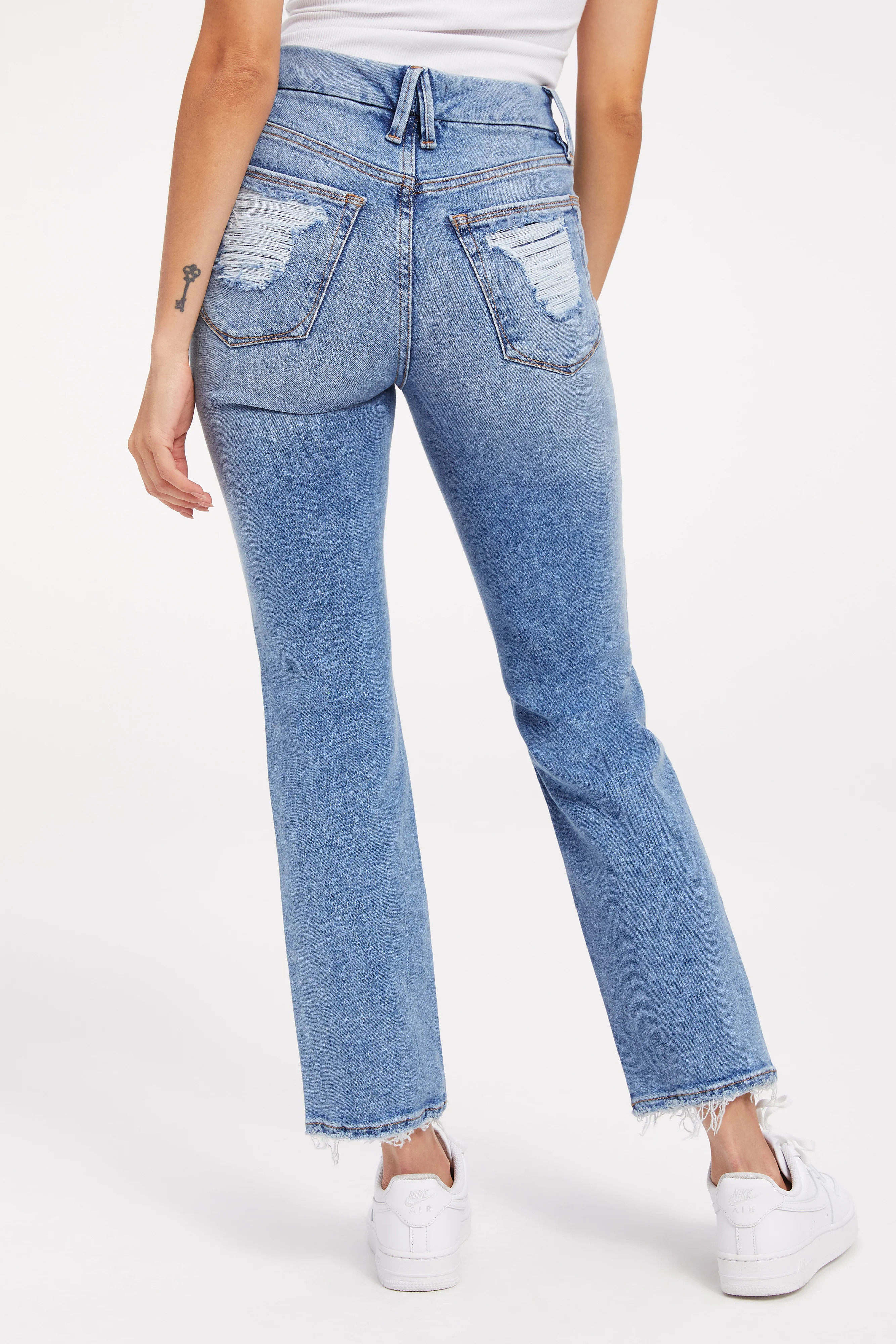 GOOD LEGS STRAIGHT | INDIGO205 | Good American