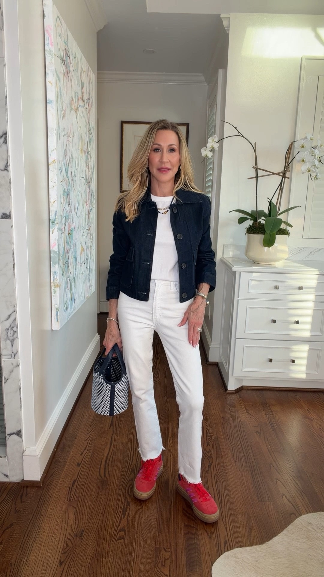 Spring style!  White jeans and a cropped white tee, Adidas sneakers, dark wash denim jacket and a fabulous bag from Veronica Beard!


#LTKSeasonal #LTKOver40 #LTKootd