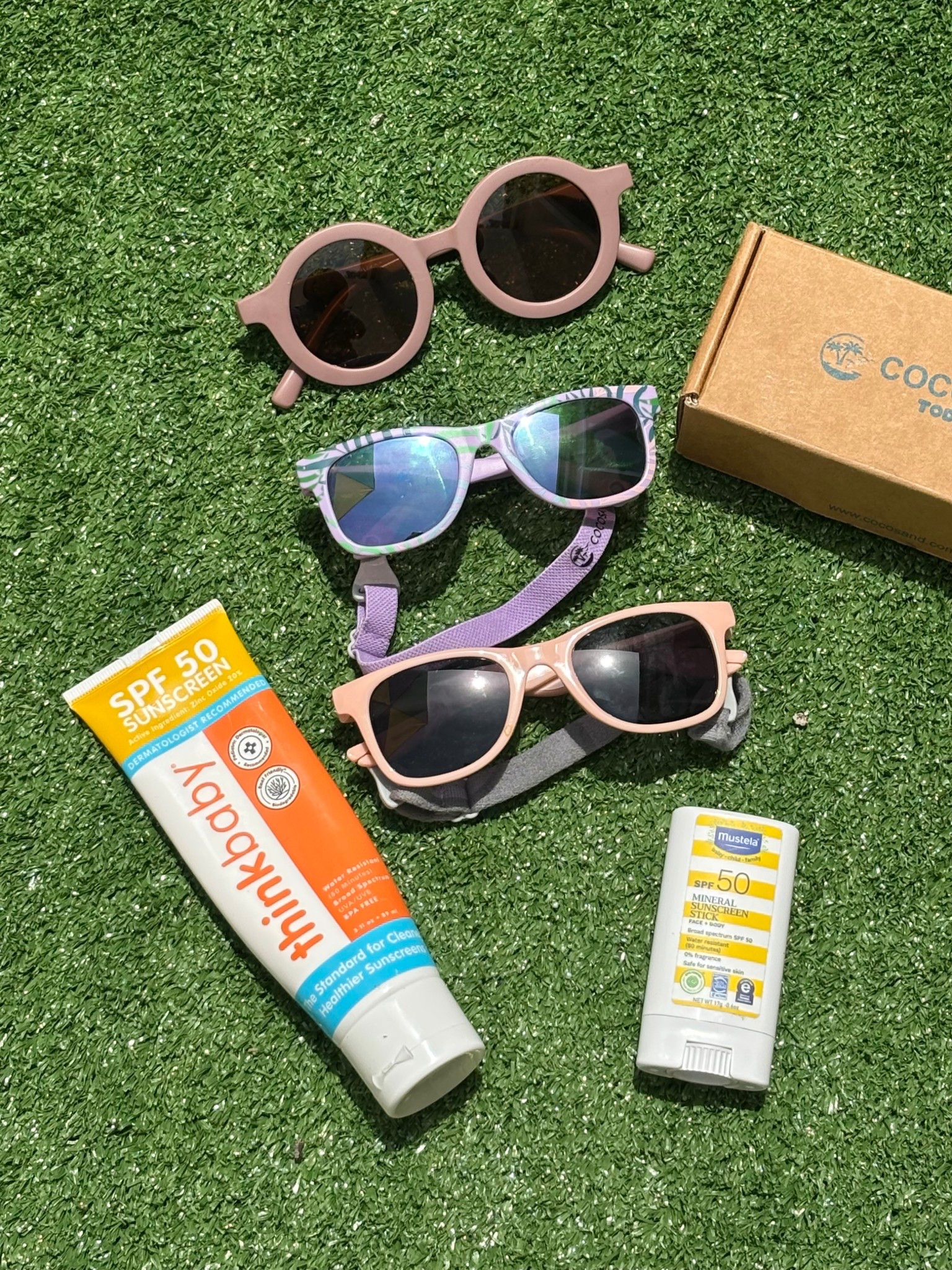☀️🕶️ Summer must-haves for kids & babies!
Sunscreen + UV protection sunglasses to keep little ones safe in the sun 💛

#KidsEssentials #BabyMustHaves #SunProtection #Sunscreen
#KidsSunglasses #SummerReady #MomApproved #LTKFamily

#LTKBaby #LTKKids #LTKTravel