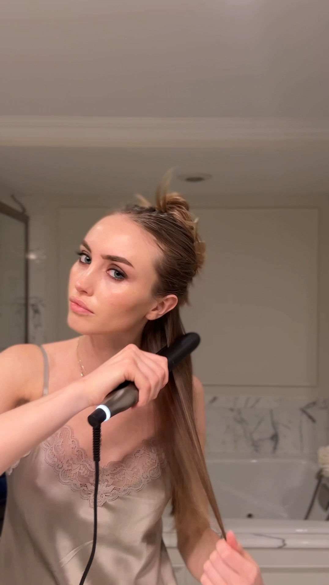 New straightener obsession 

#LTKBeauty #LTKHoliday #LTKGiftGuide