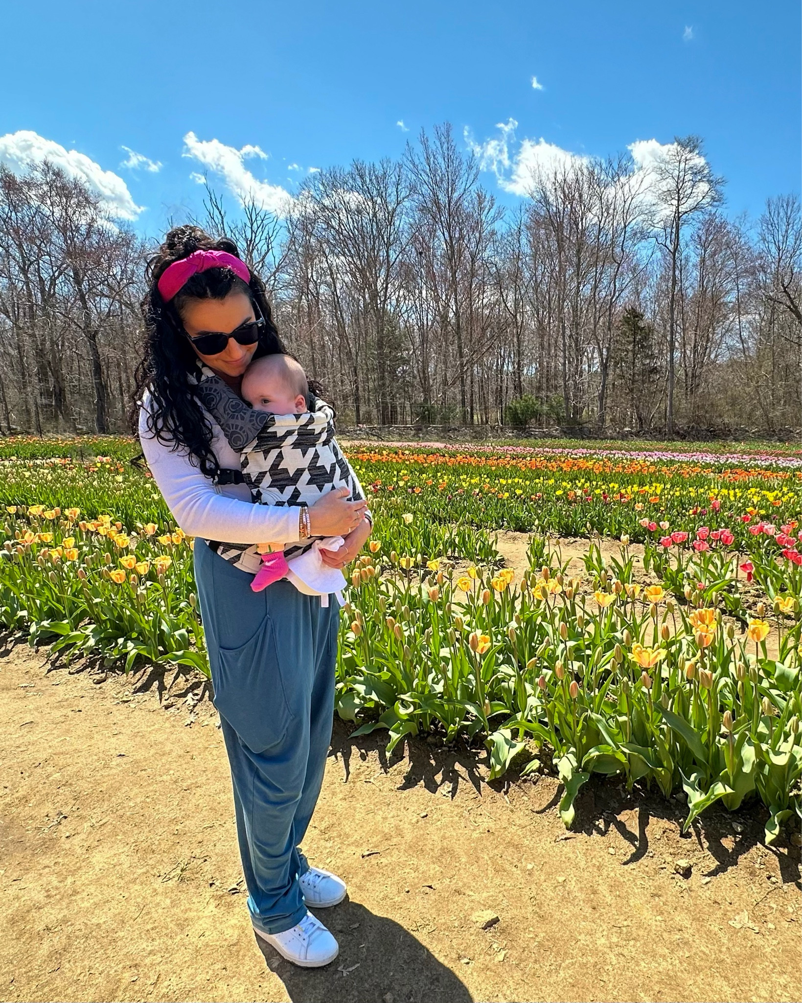 Baby Wearing

#LTKbaby #LTKfamily #LTKkids