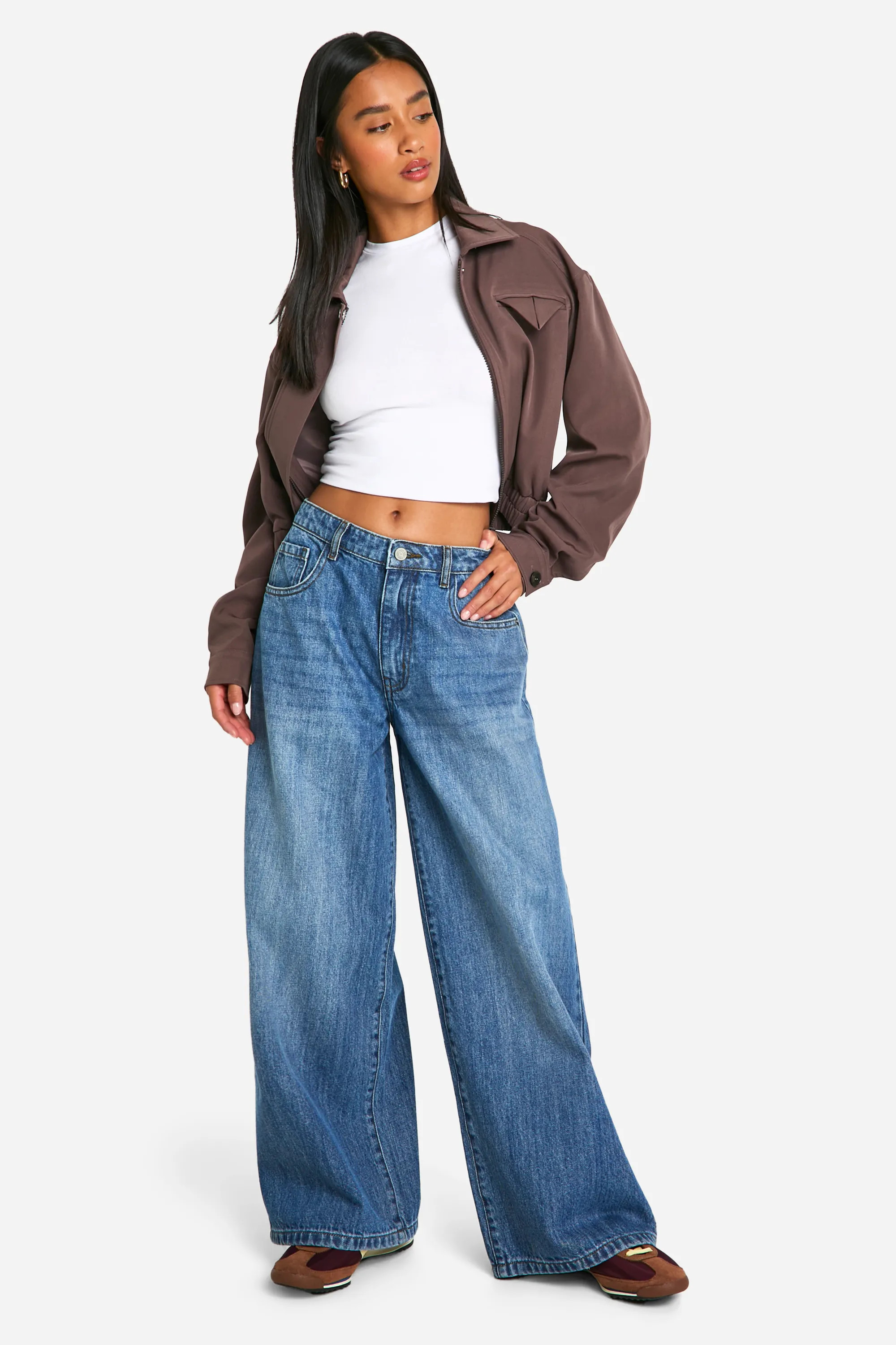 Blue The Petite Mid Rise Wide Leg Jean | Boohoo USA | boohoo (US & Canada)