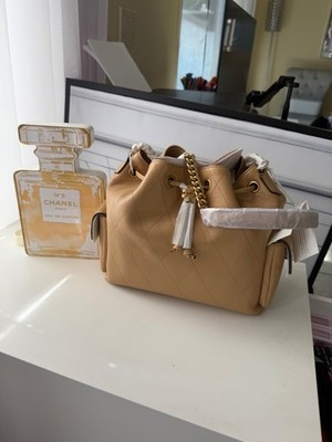Tory Burch Charlie Quilted Drawstring Shoulder Bag -Pecan and gold | eBay | eBay US