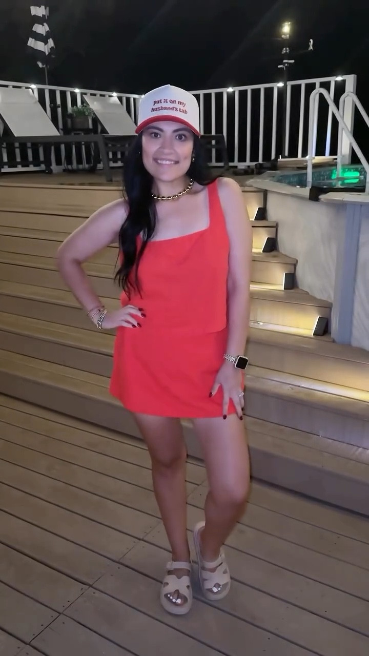 I could live in matching sets y’all! So effortless, but yet still so cute! ❤️‍🔥

#ootdinspo #ootdfashion #OOTD #matchingsetoutfit #truckerhatstyle @oldnavy