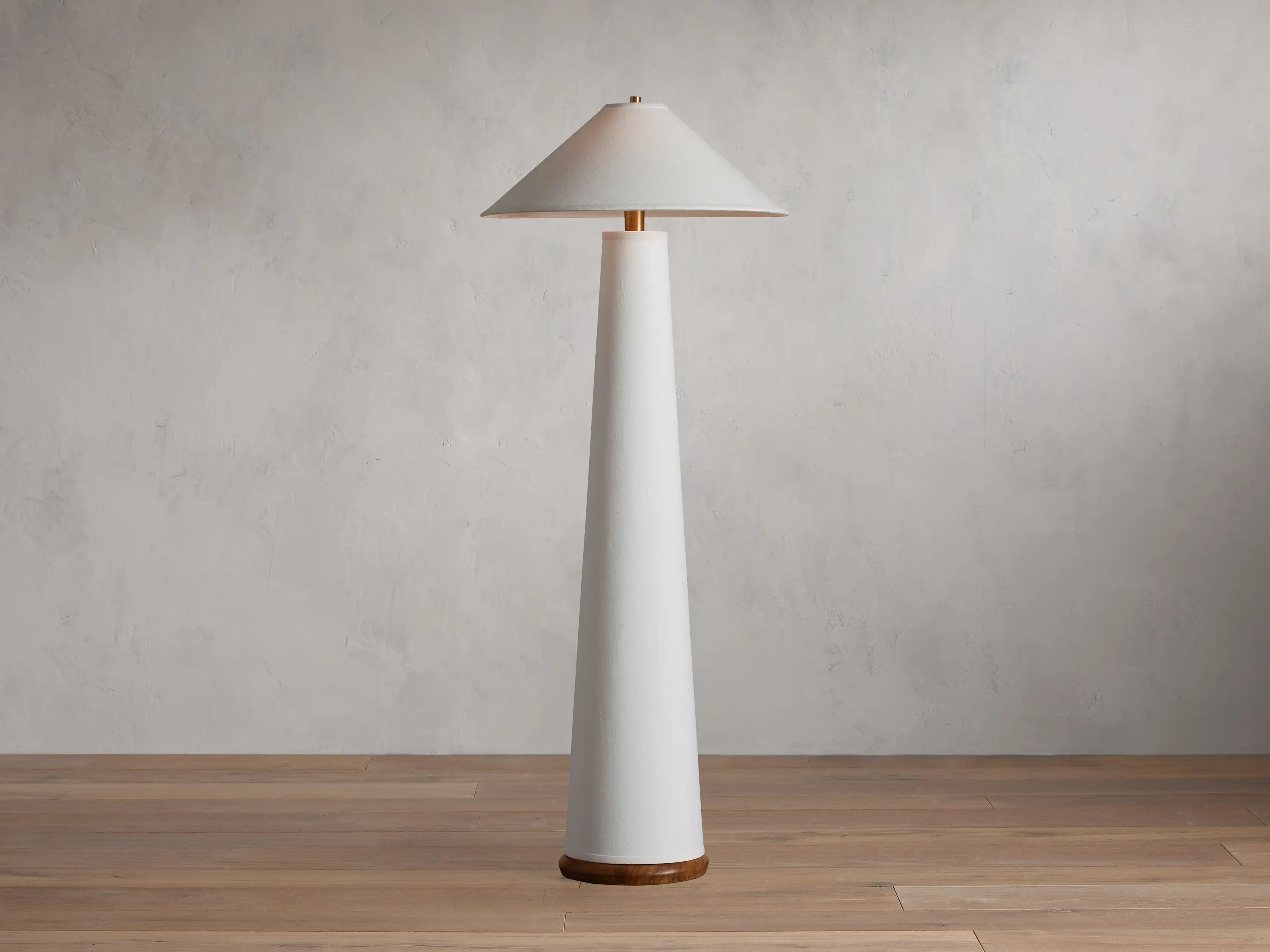 Ombra Floor Lamp | Arhaus