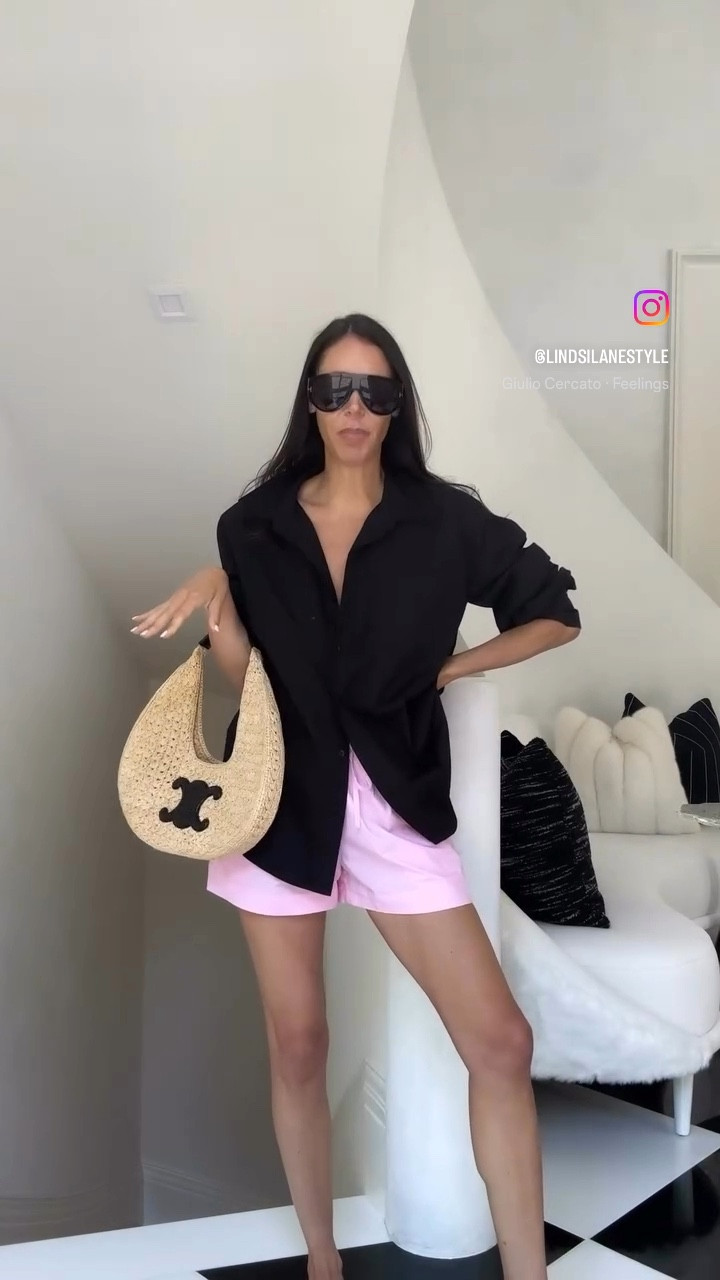 Fit check for a day of mom life & errands 🩷

#LTKStyleTip #LTKBeauty #LTKSeasonal