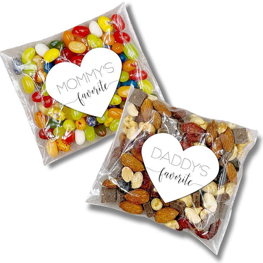 Baby Shower Favor Stickers & Bags, 15 Mommy and 15 Daddy Favorite Hearts, Bulk Gift for Guests | Amazon (US)