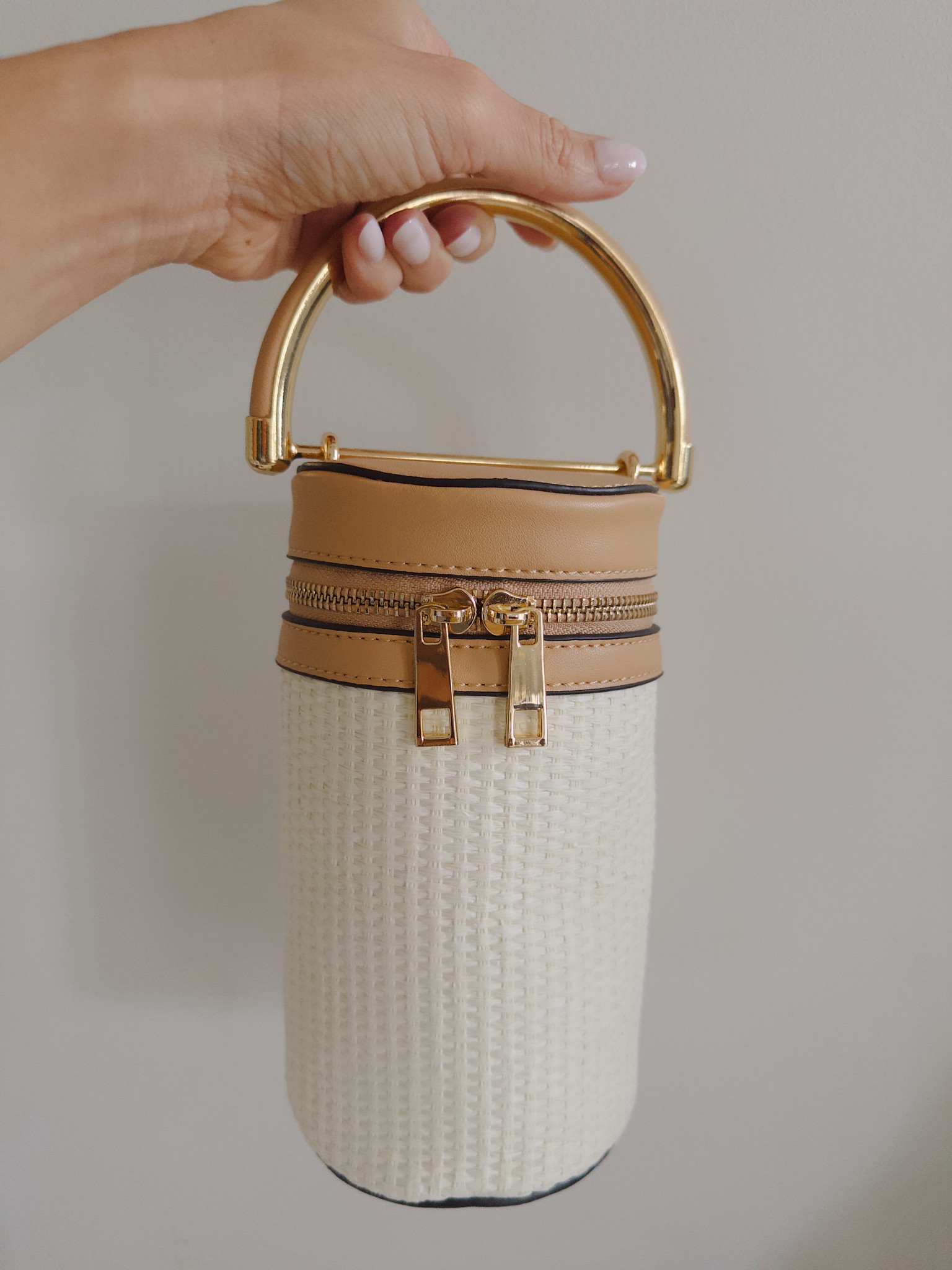 Vacation bag 🤍

#LTKfindsunder50 #LTKSeasonal #LTKfindsunder100