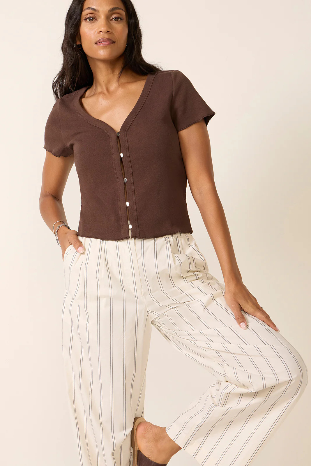 Ami Hook and Eye Tee | Evereve