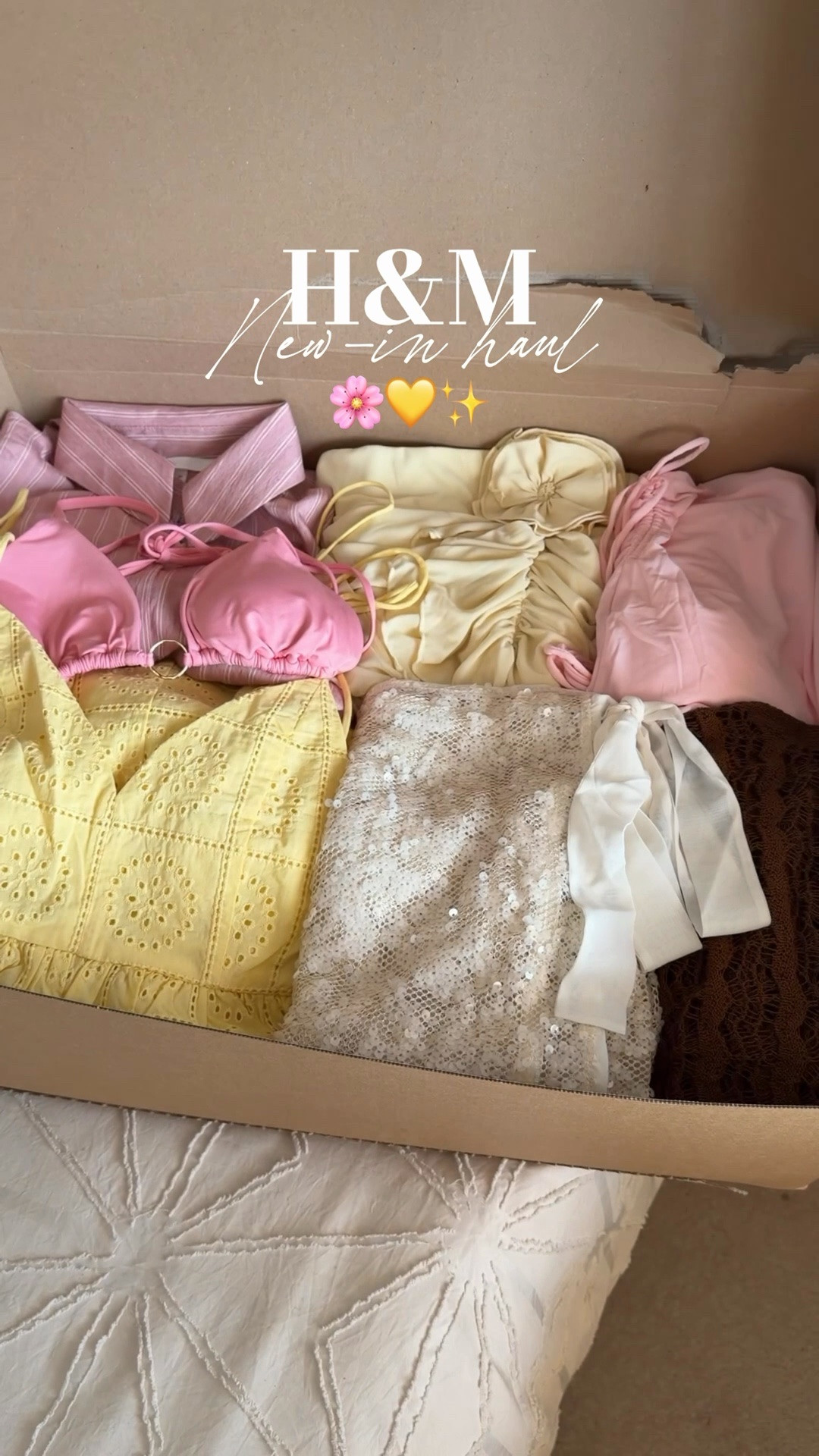 H&M UNBOXING 🌸✨💛 order so big it broke the box 😂 SO many gorgeous bits!!!!

#LTKsummer #LTKuk #LTKunboxing