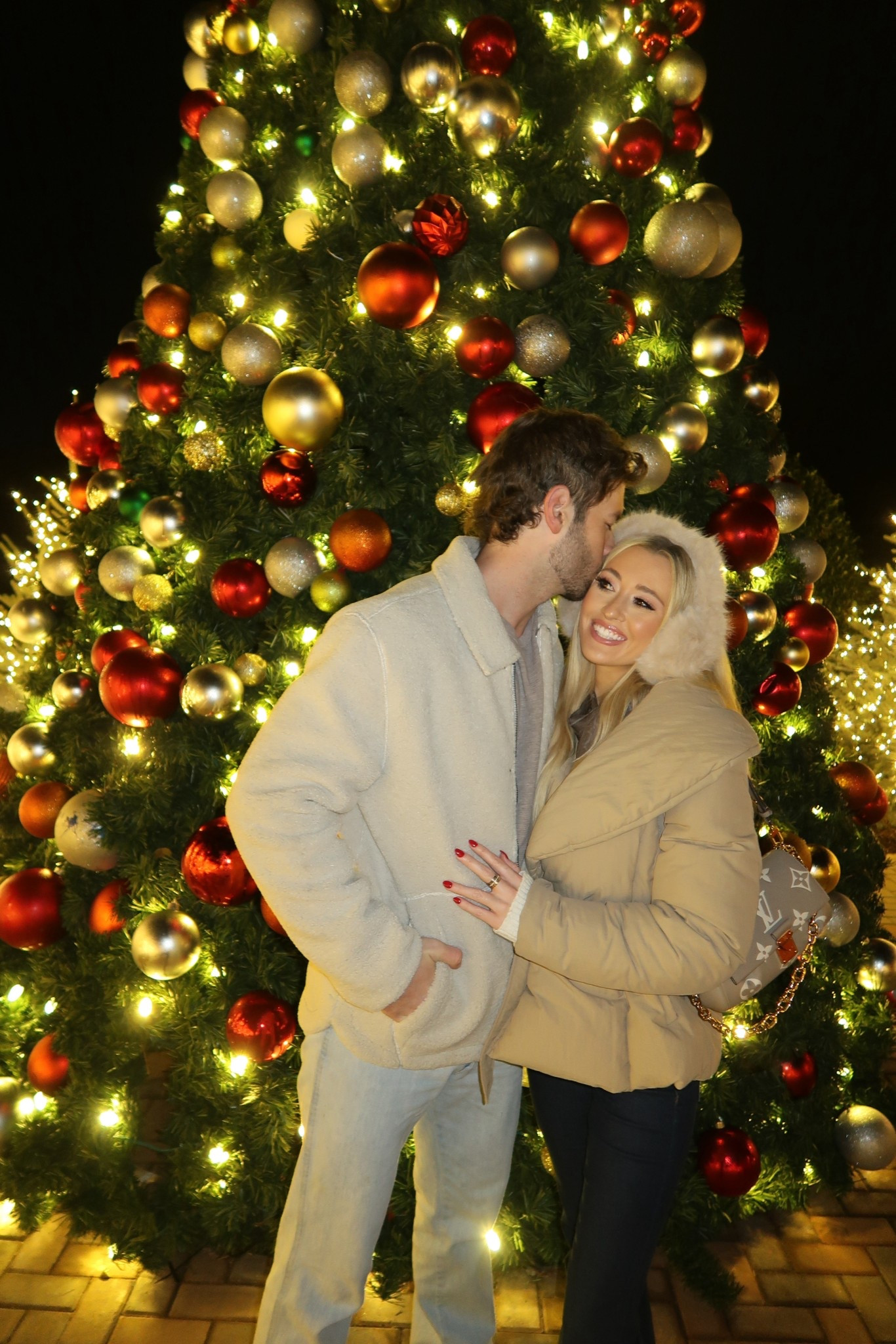 Our winter date night outfits ❤️ 

#LTKSeasonal #LTKFindsUnder100 #LTKootd