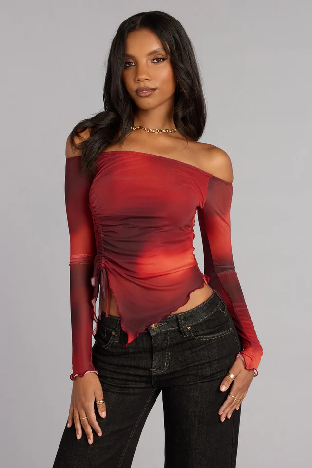 Work Of Art Abstract Long Sleeve Crop Top | Windsor Stores