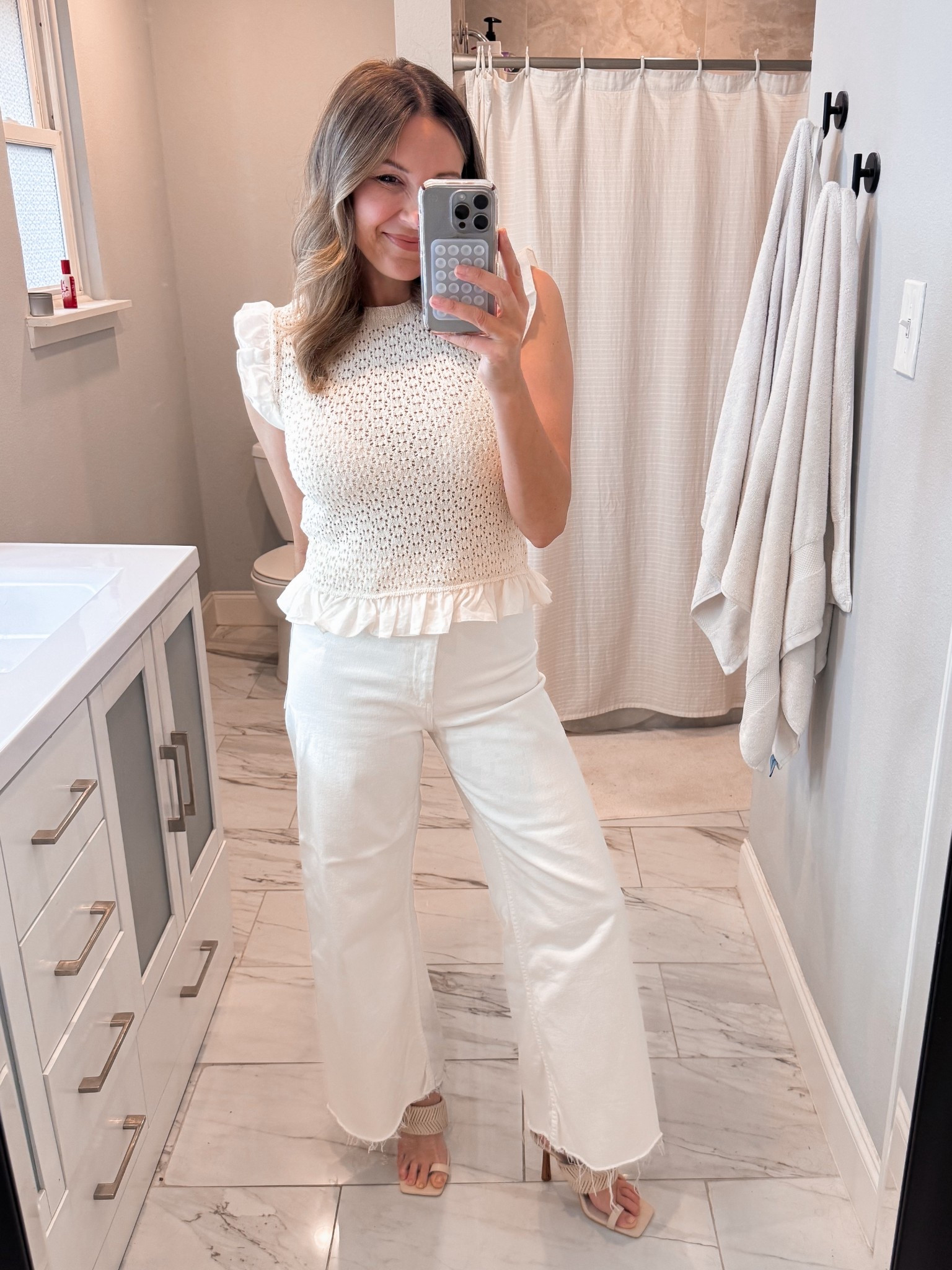 Small in top! 

#LTKOver40 #LTKootd #LTKdayinmylife