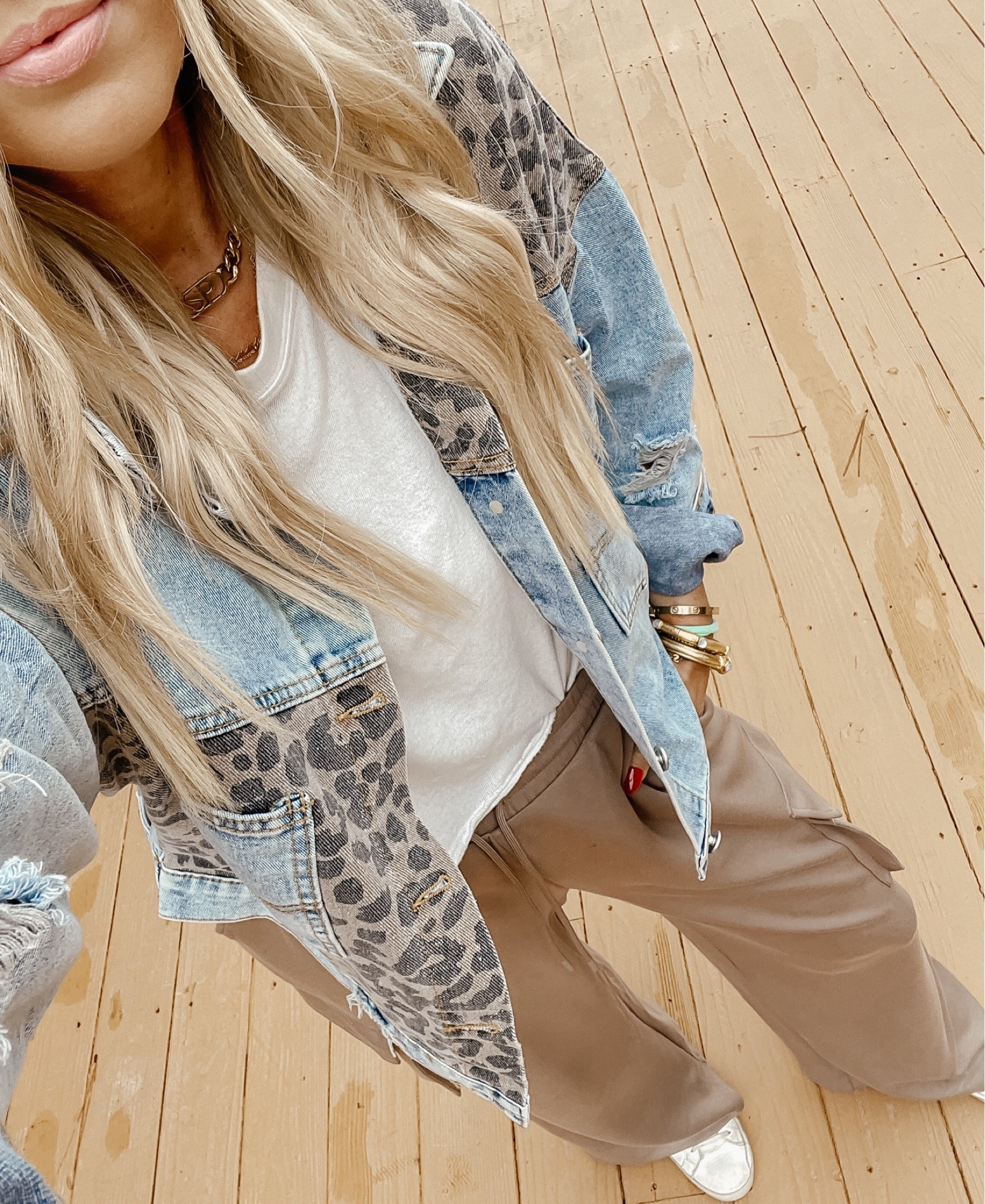 Thanksgiving outfit. Travel outfit. Lululemon sale. Gift guide for her.Fits TTS, wear 8. Leggings.
Fall family photos outfits. Holiday pajamas. Christmas pajamas. Christmas pjs. Gift guide for kids. Gift guide for her. Gift guide for the family.


LP below to receive a DM with the link to shop this post on my LTK ⬇ https://liketk.it/4VSQk #ltkcyberweek #ltkgiftguide #ltkholiday

Comment SHOP below to receive a DM with the link to shop this post on my LTK ⬇ https://liketk.it/4VWfr #ltkcyberweek #ltkholiday #ltkgiftguide

#LTKGiftGuide #LTKCyberWeek #LTKHoliday