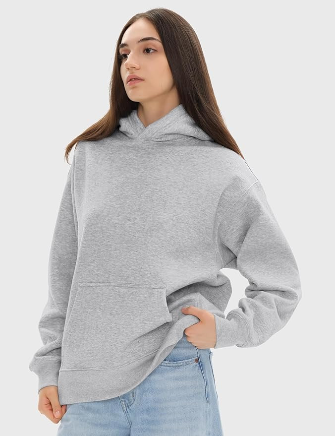 PUMIEY Womens Oversized Hoodies Cozy Fleece Sweatshirt with Pocket Long Sleeve Outfits Tops Fall ... | Amazon (US)