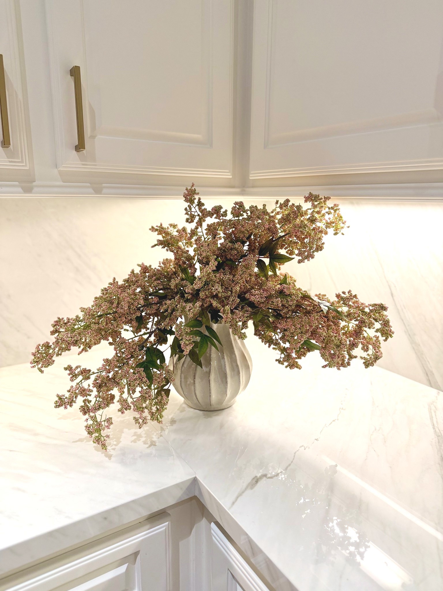 Every color has been beautiful! This is the “green” which I thinks will be perfect for Spring tones.

Berry stem
Vase filler
Spring stem
Amazon
Spring decor

#LTKHome #LTKSeasonal