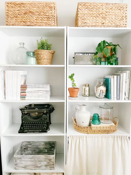 Living room decor



#shelfdecor #baskets #realpoants
#antiques #vintage #decor #farmhousestyle #farmhousedecor #farmhousestyledecor #diy #farmhouse #modernfarmhouse #fauxfarmhouse #homeinspo #diycommunity #homeschoolcommunity #decorcommunity #bloggercommunity #blogger #lifestyleblogger #bloggersofinstagram #boymom #boymomlife #sahmlife #homeschoolmomlife #welcomedchaos

#LTKhome #LTKunder50 #LTKfamily