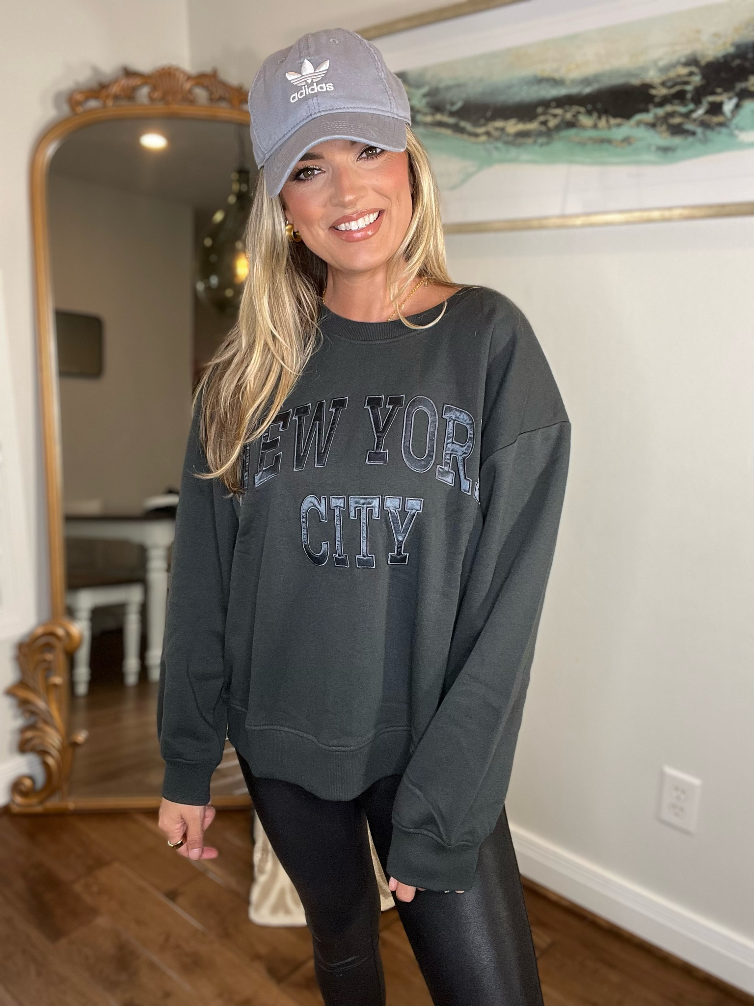 New graphic sweatshirt from hm size large 
Fall outfit
Casual outfit
Athleisure 

#LTKsalealert #LTKfindsunder50 #LTKfindsunder100