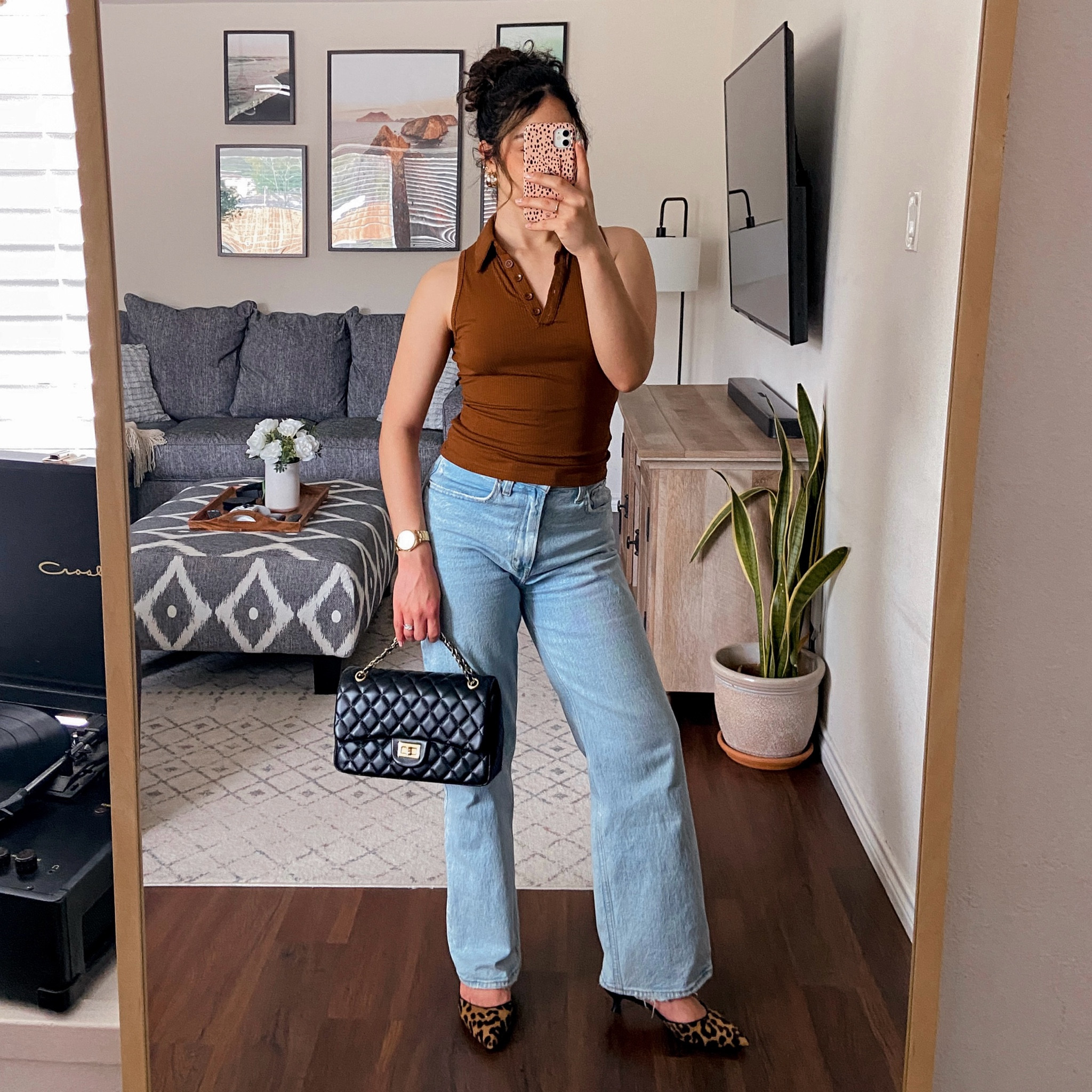 i’m wearing this top in a size medium and it fits true to size, however, has a tight fit but the fabric is stretchy. 

#LTKstyletip #LTKshoecrush #LTKworkwear