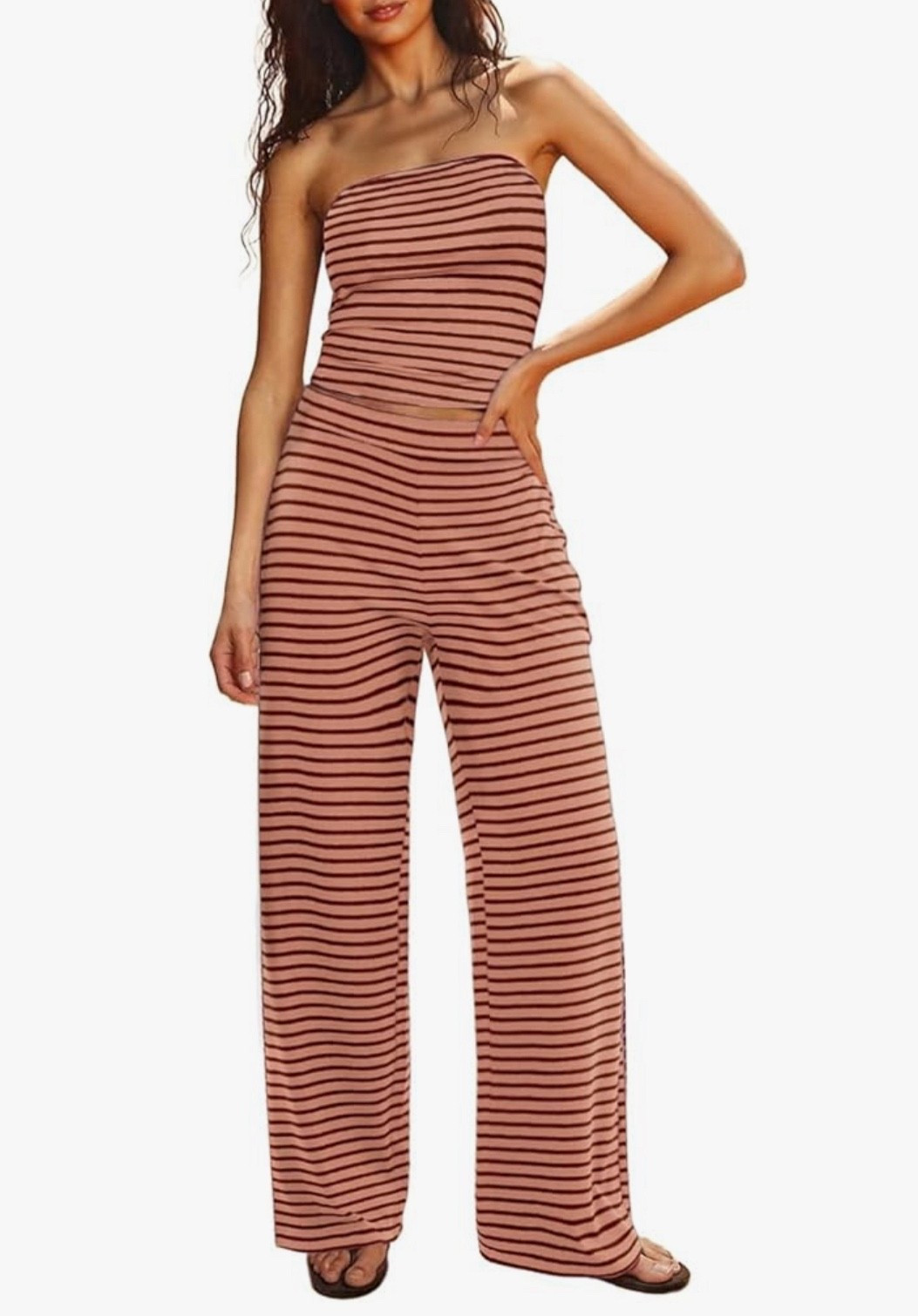 2 piece set 
Great quality 
Ordered an XS

#LTKSaleAlert #LTKSeasonal #LTKStyleTip