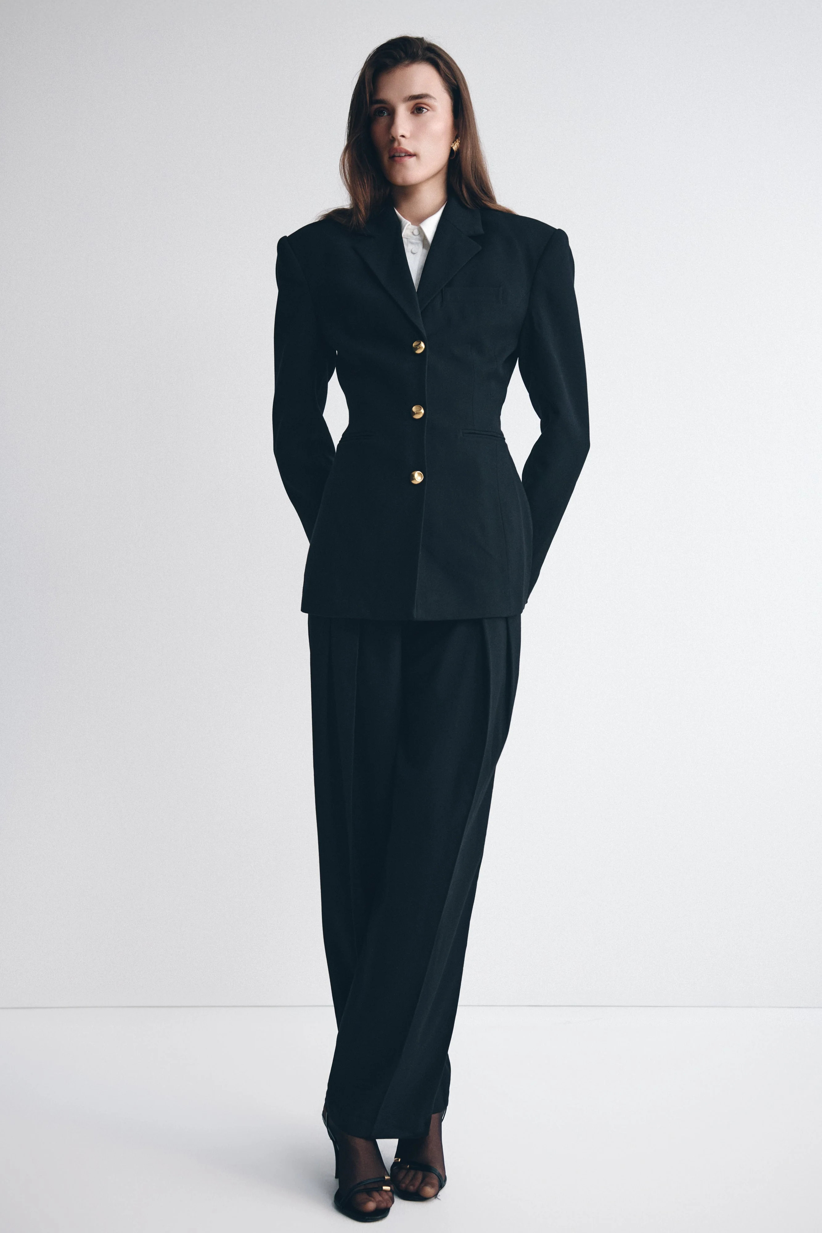 Penelope Pleated High Waisted Pants - Black | MESHKI US