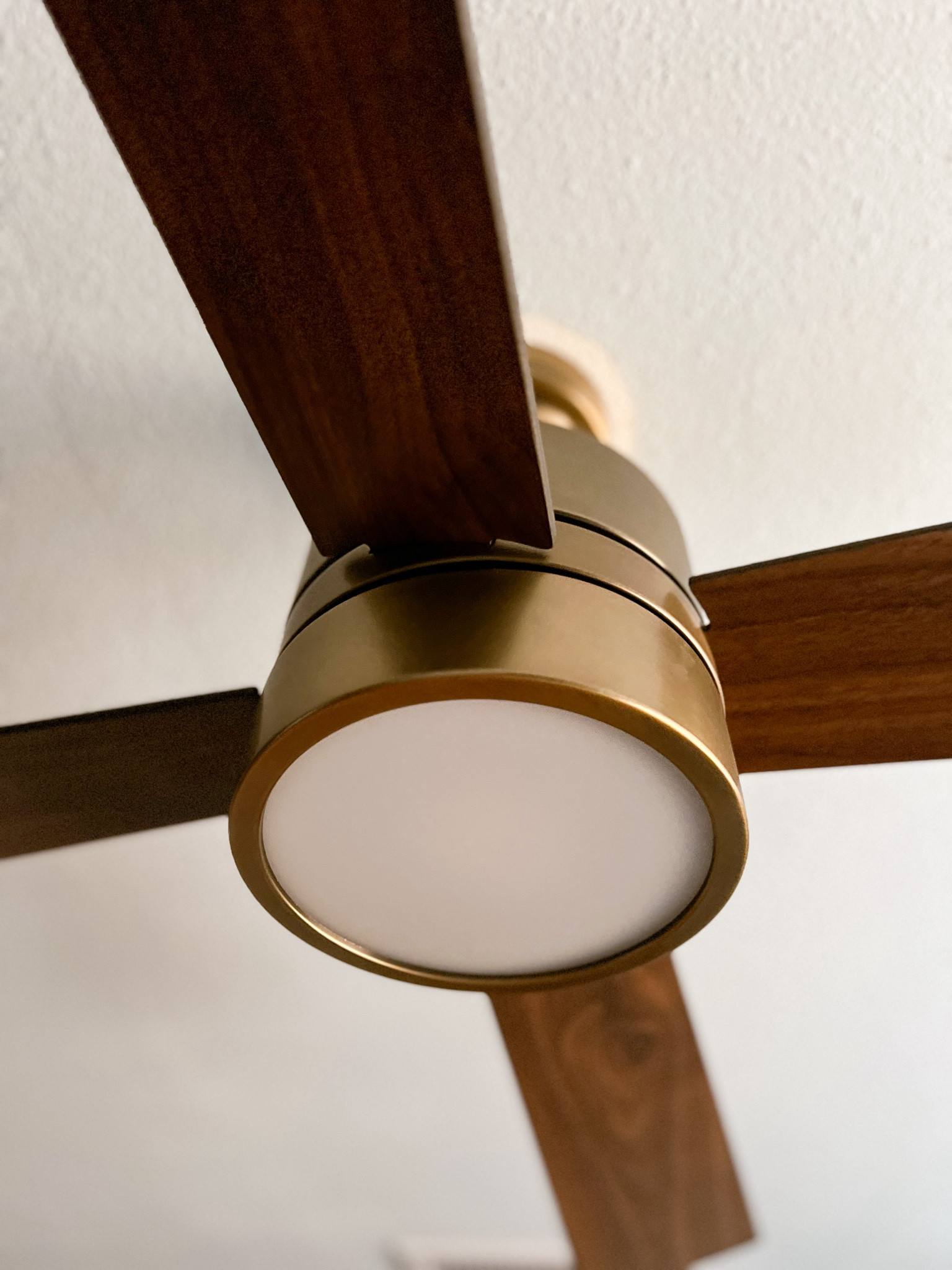 Transformed our master bedroom with this stunning ceiling fan upgrade! 😍 Modern yet traditional, minimal edges for less dust, and the remote control is a game-changer for adjusting light and fan settings. Bye-bye bulky fan, hello sleek upgrade! ✨
•
•
•
•
#amazon #amazonhomefinds #homeupgrades #homediy #bedroomstyling #bedroomdecor #homedecor #ltkhome #ltk

#LTKhome #LTKfindsunder100 #LTKsalealert